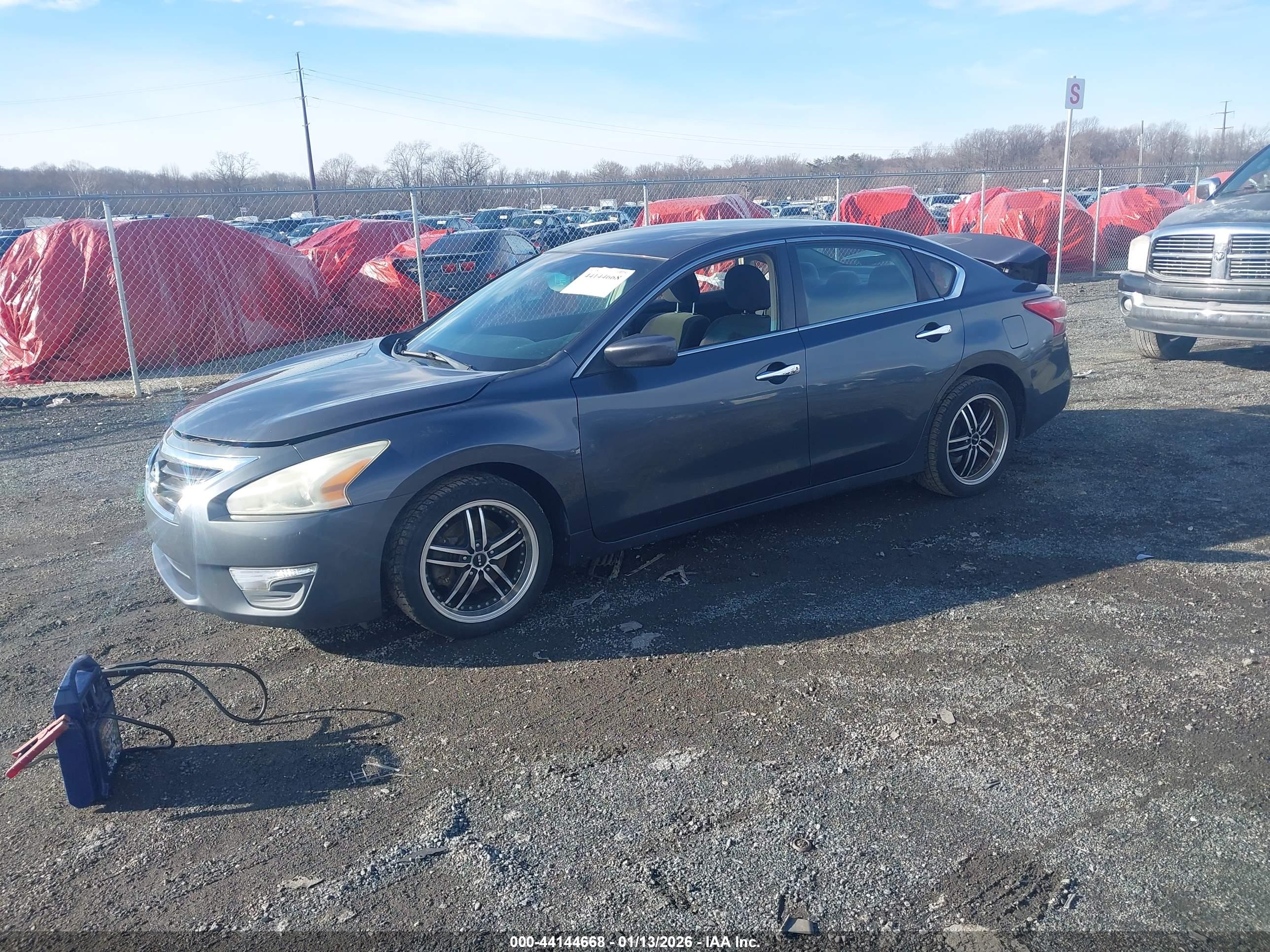 NISSAN ALTIMA image 2