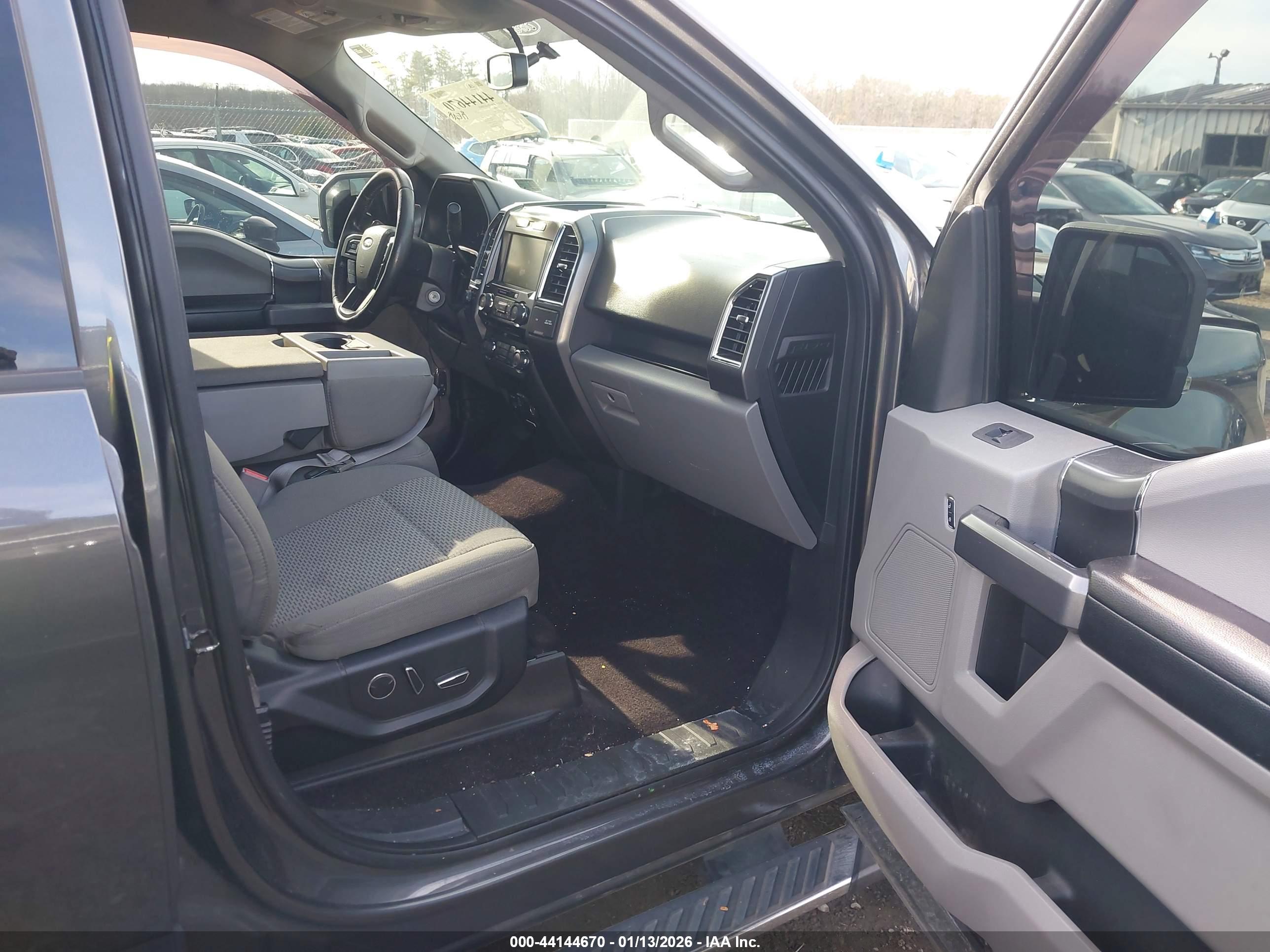 FORD F-150 image 5