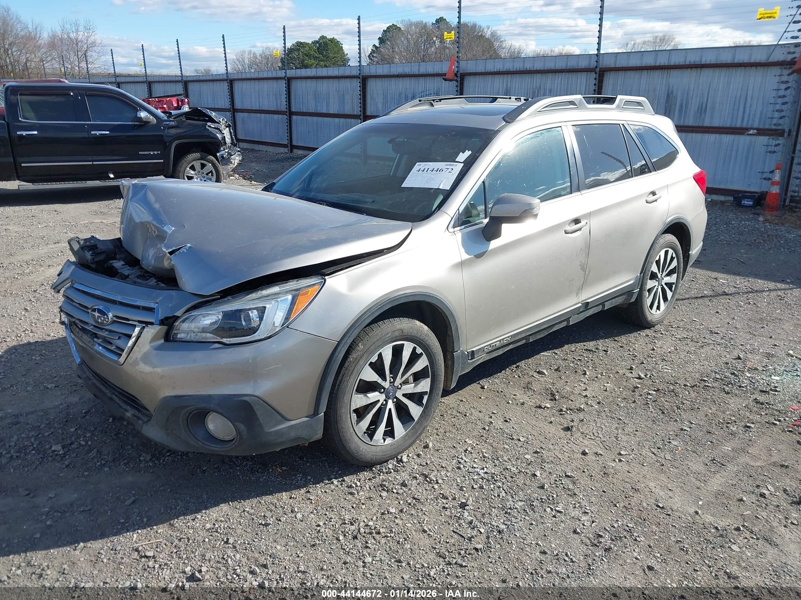 SUBARU OUTBACK image 2