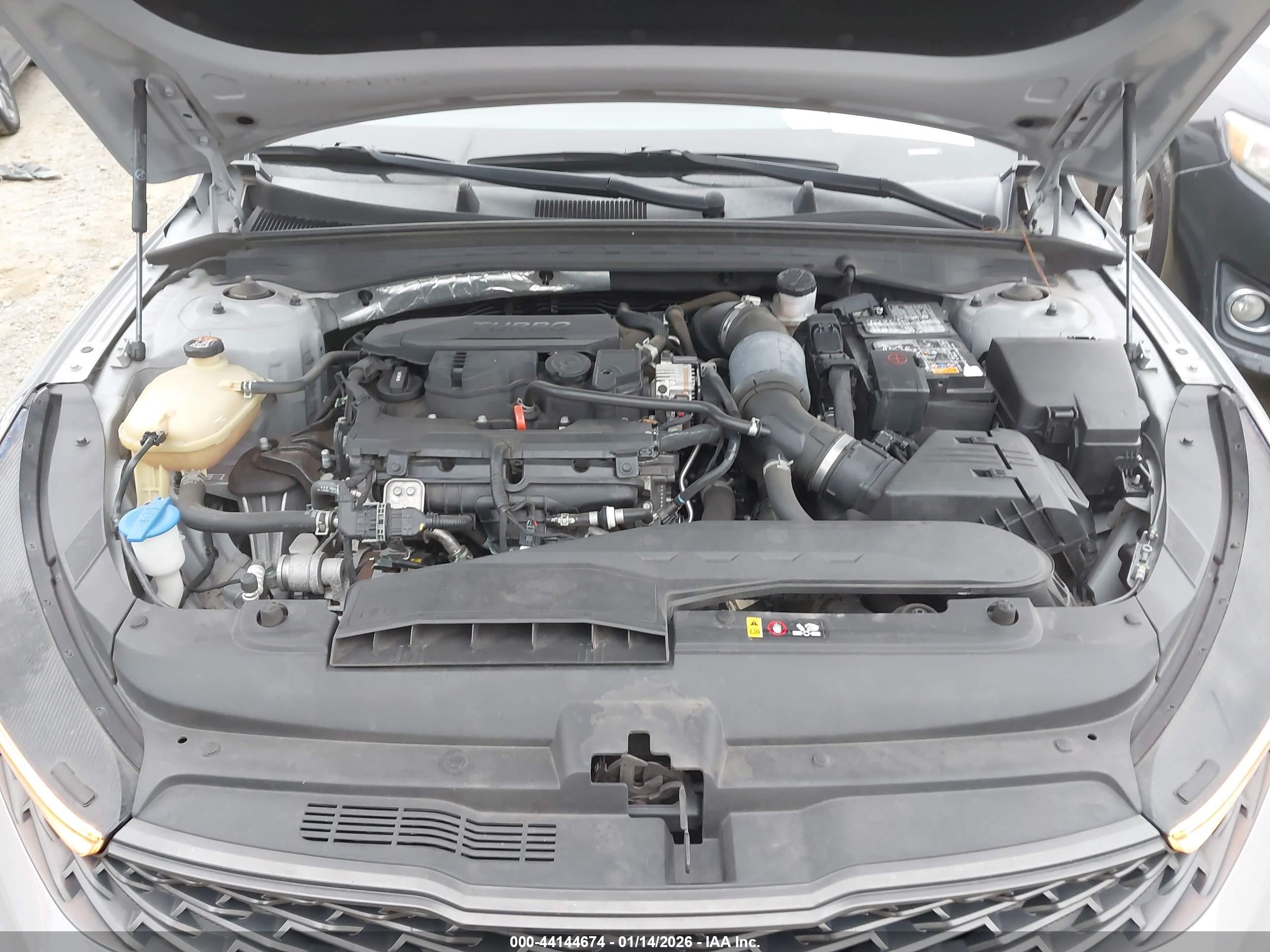 KIA K5 image 10