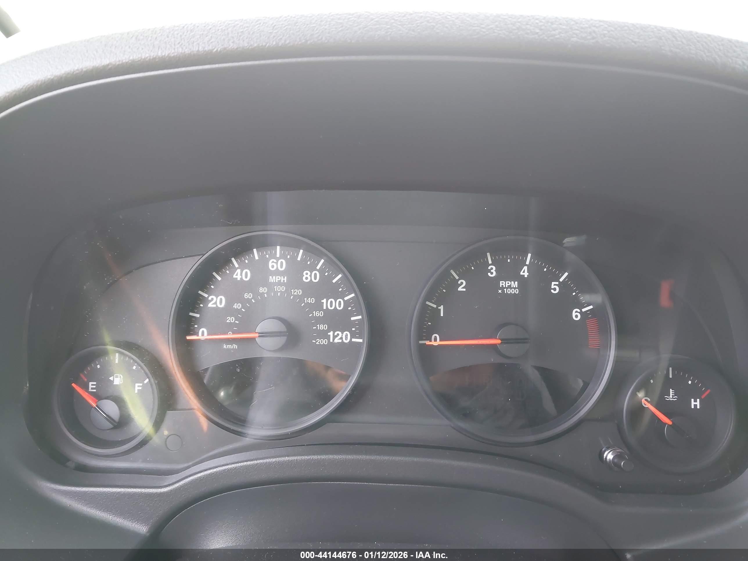 JEEP COMPASS image 7
