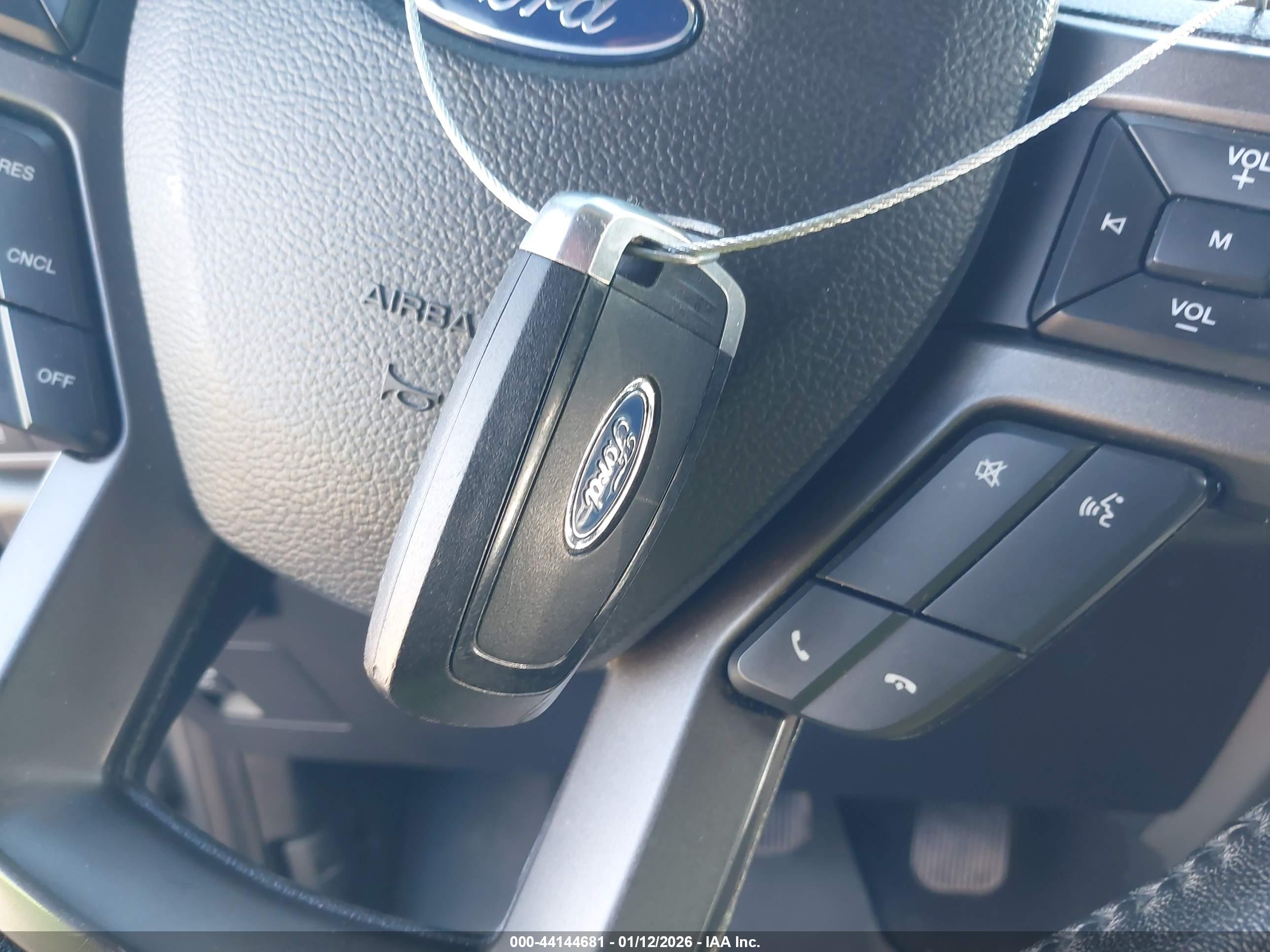 FORD EXPEDITION image 11