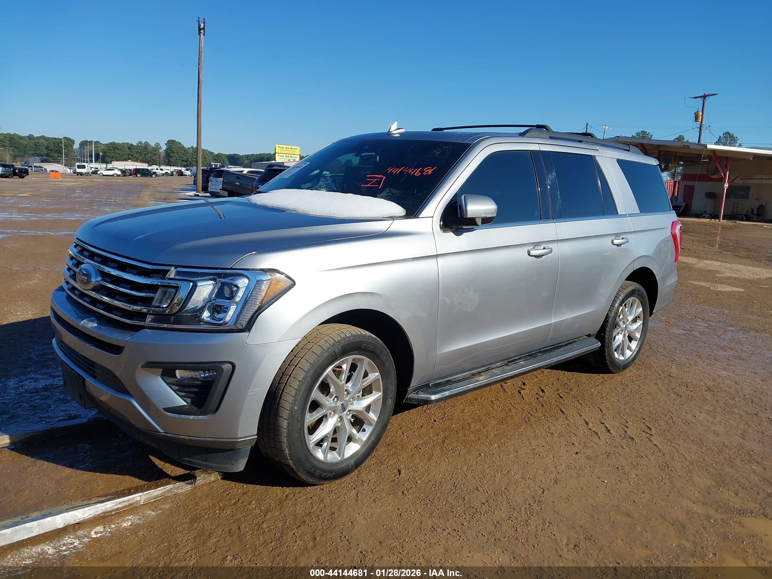 FORD EXPEDITION image 2