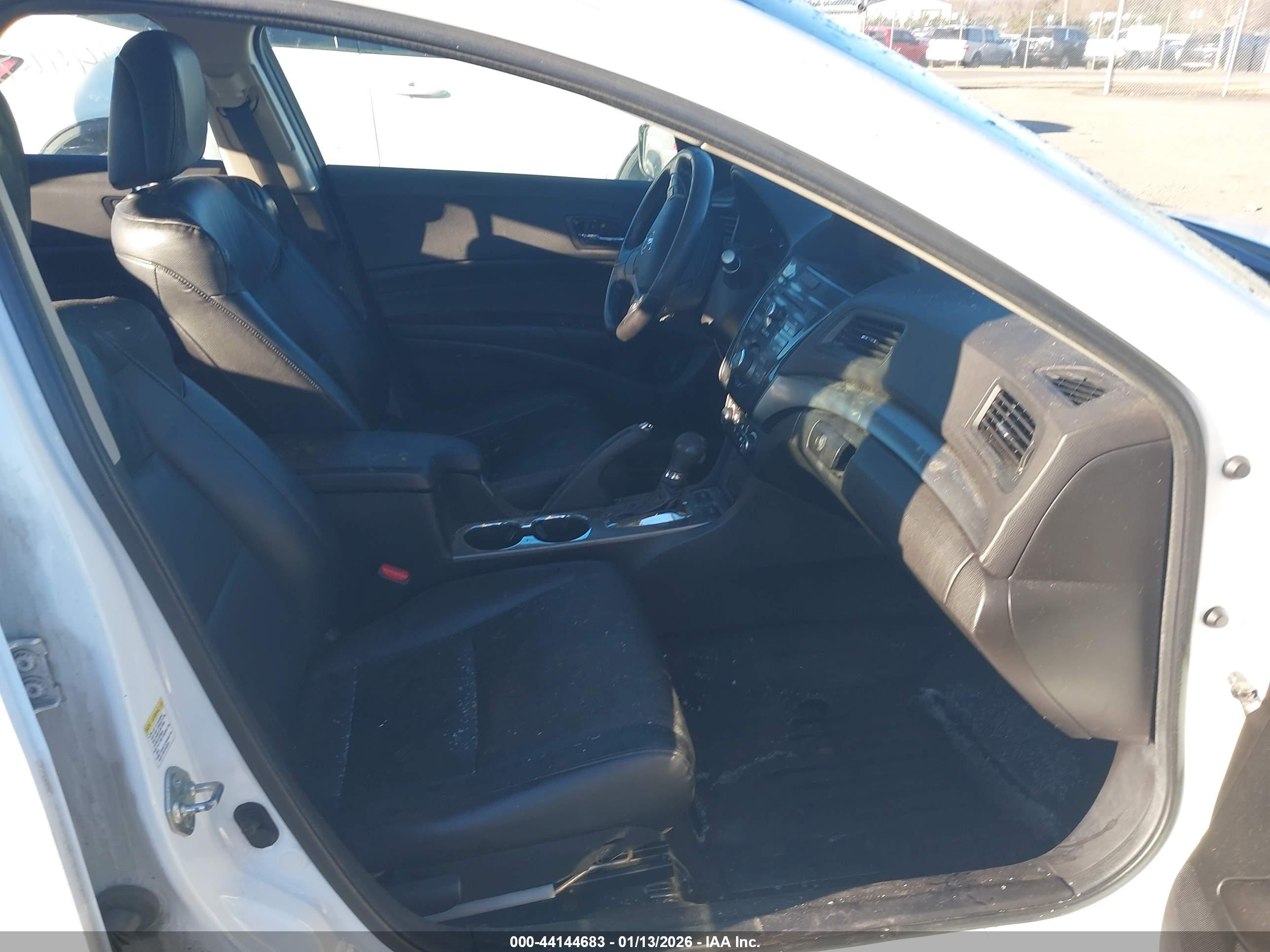 ACURA ILX image 5