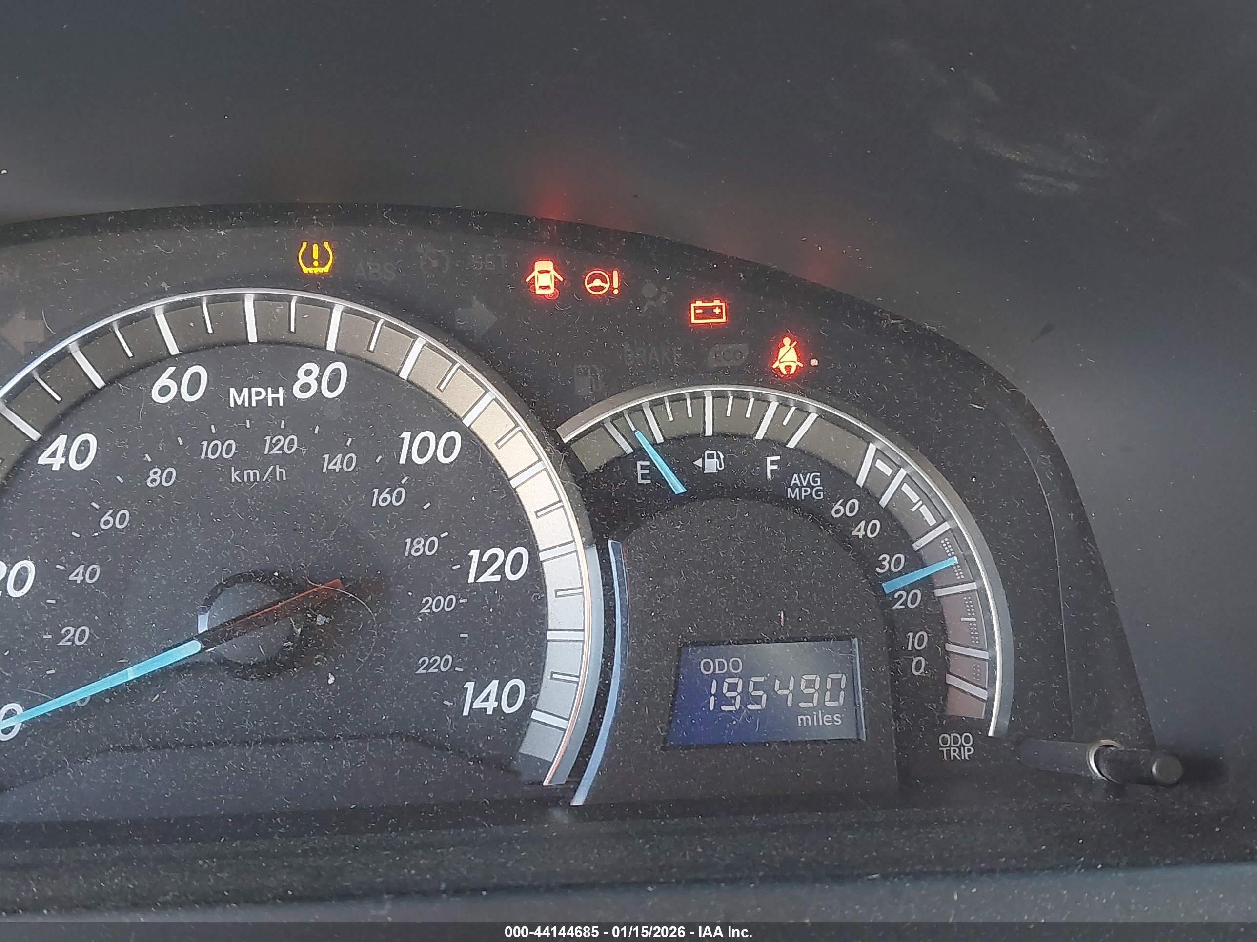 TOYOTA CAMRY image 7
