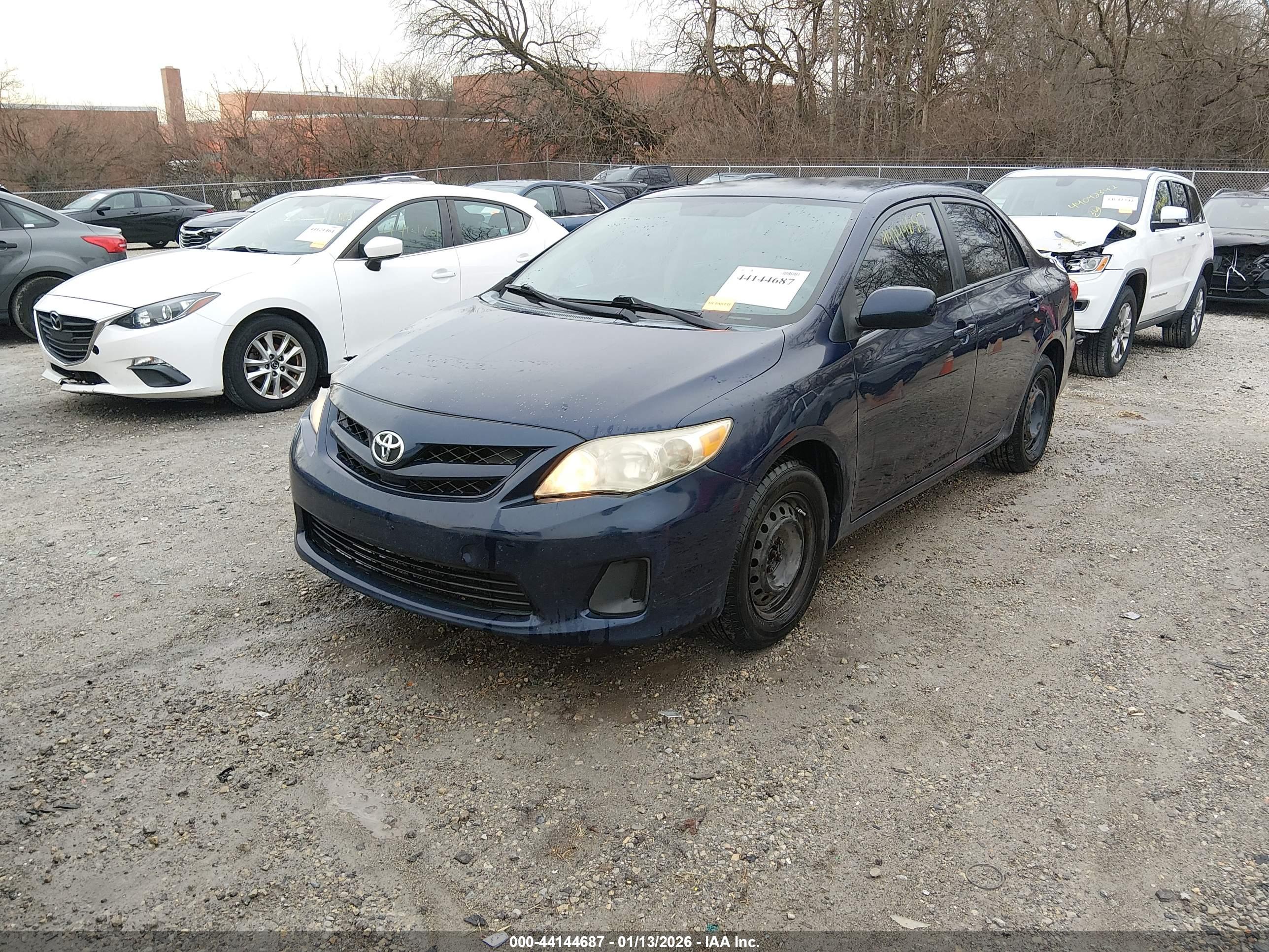TOYOTA COROLLA image 2