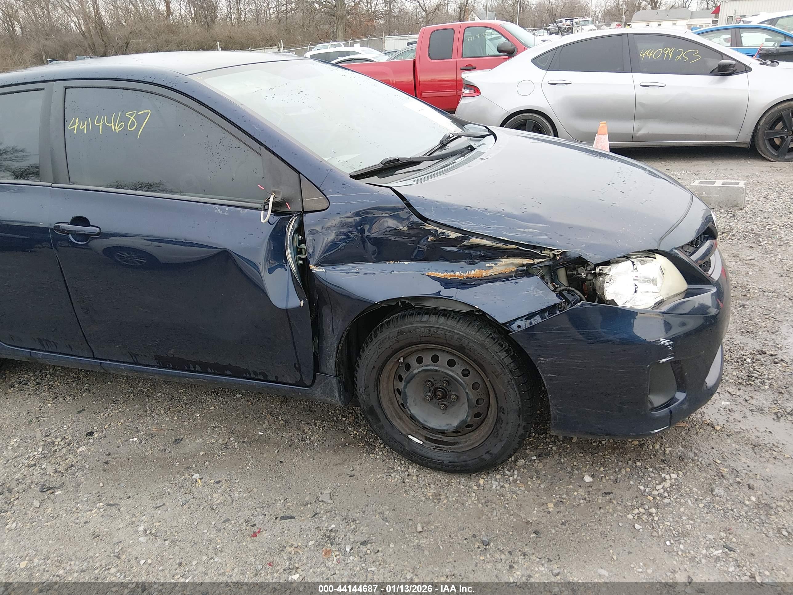 TOYOTA COROLLA image 6