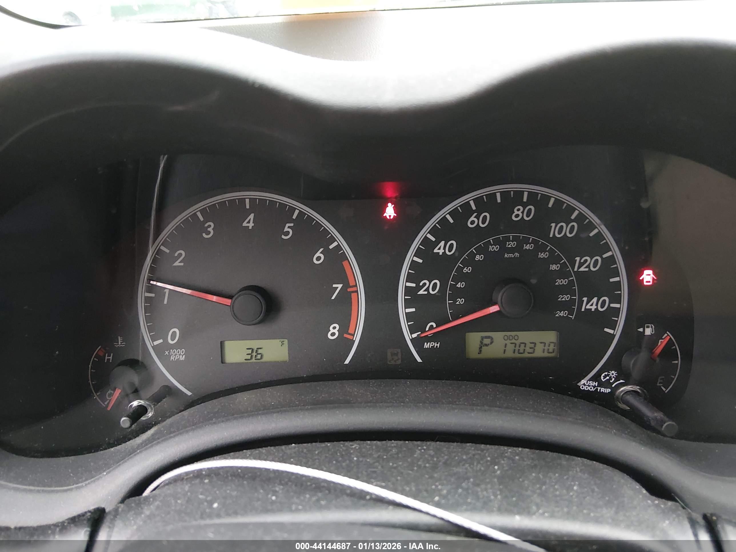 TOYOTA COROLLA image 7