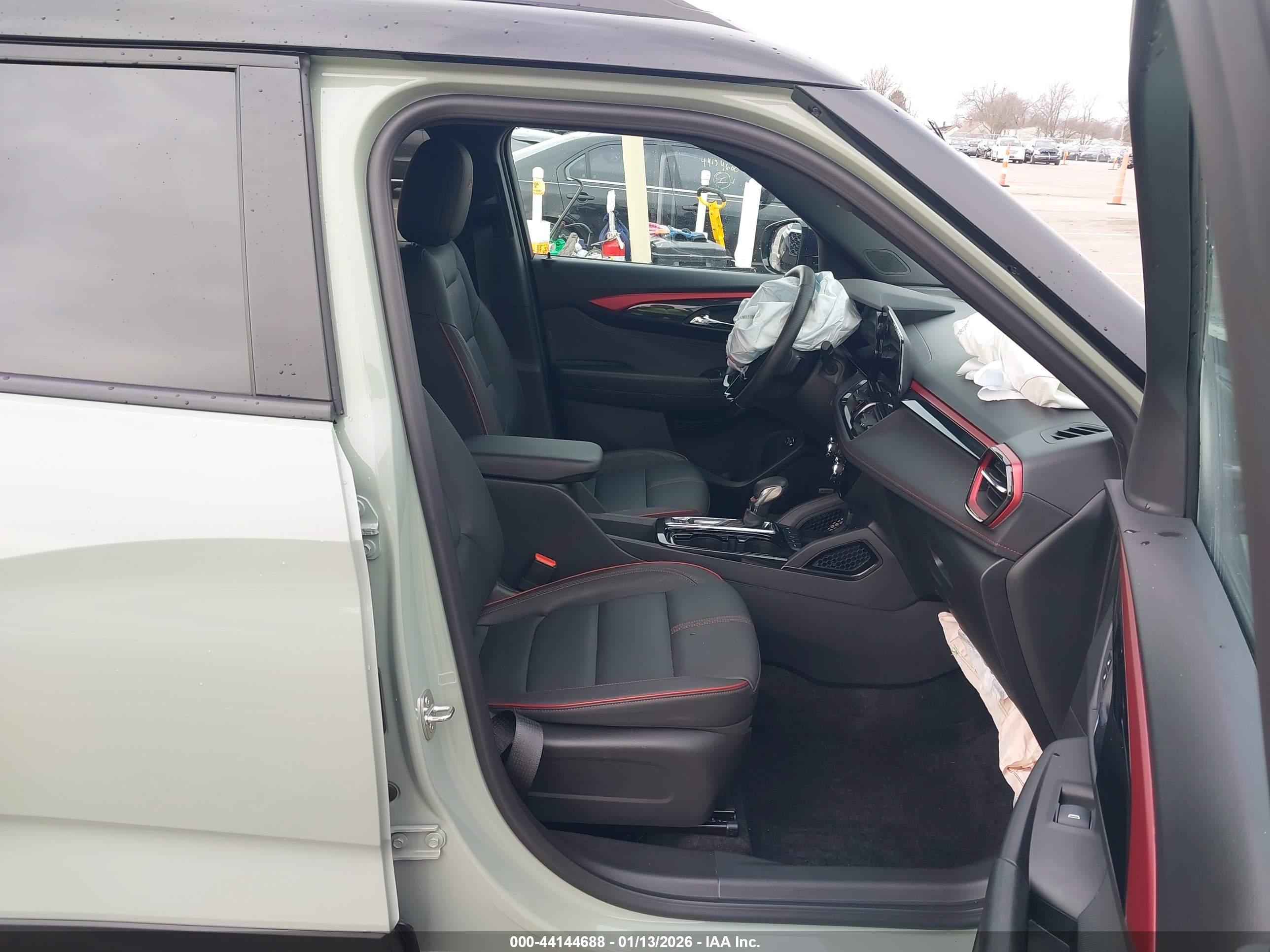CHEVROLET TRAILBLAZER image 5