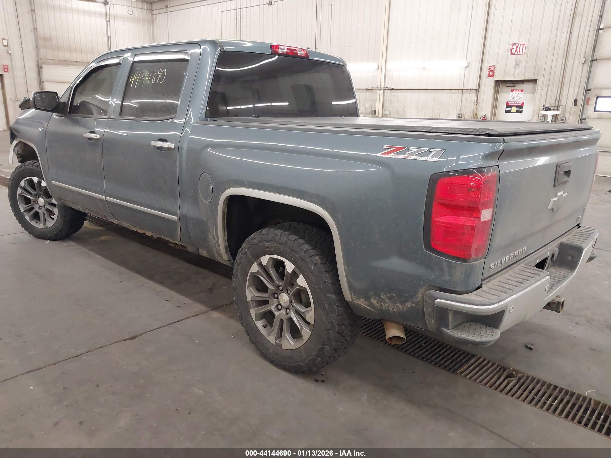 CHEVROLET SILVERADO image 3