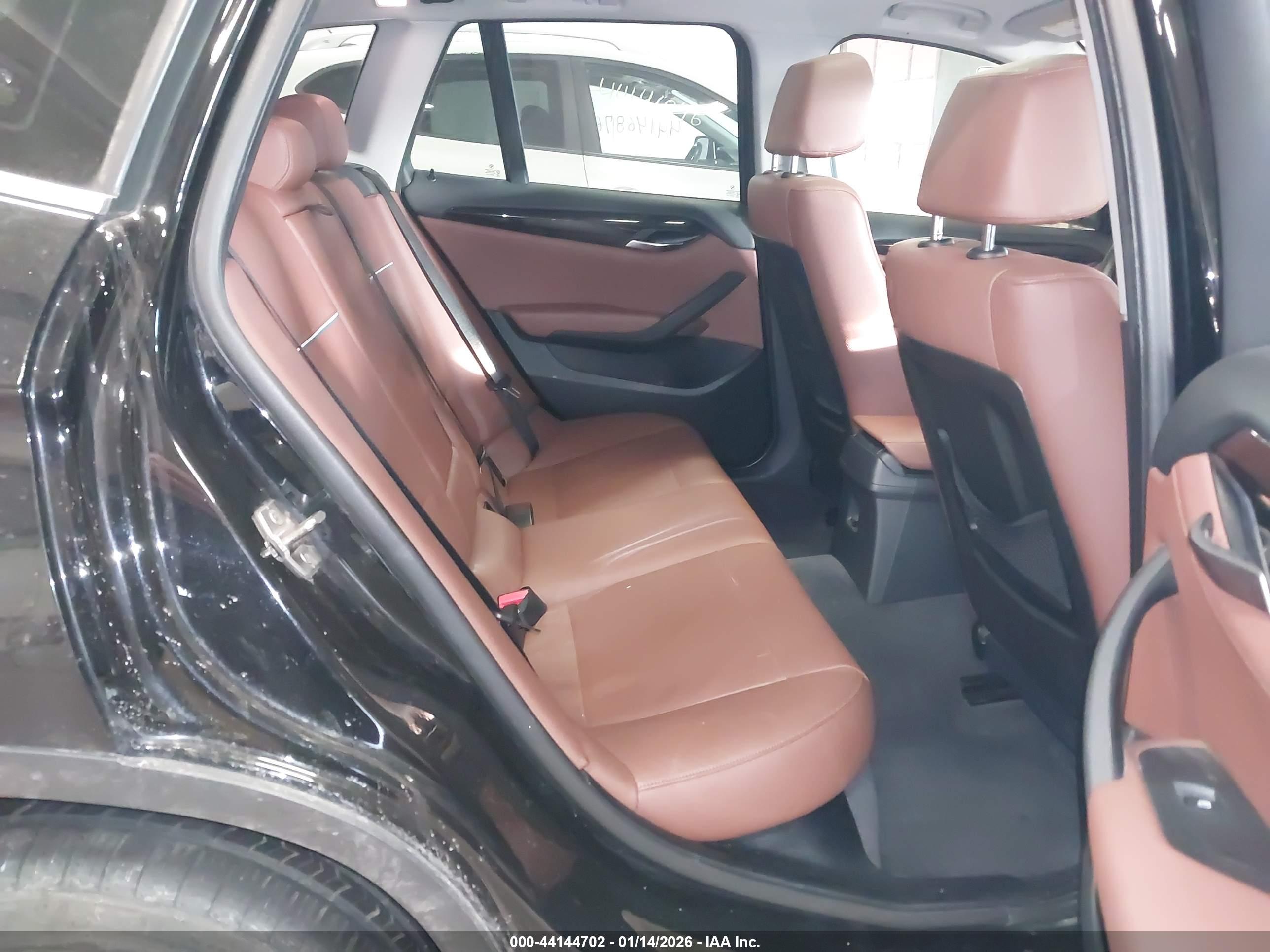 BMW X1 image 8
