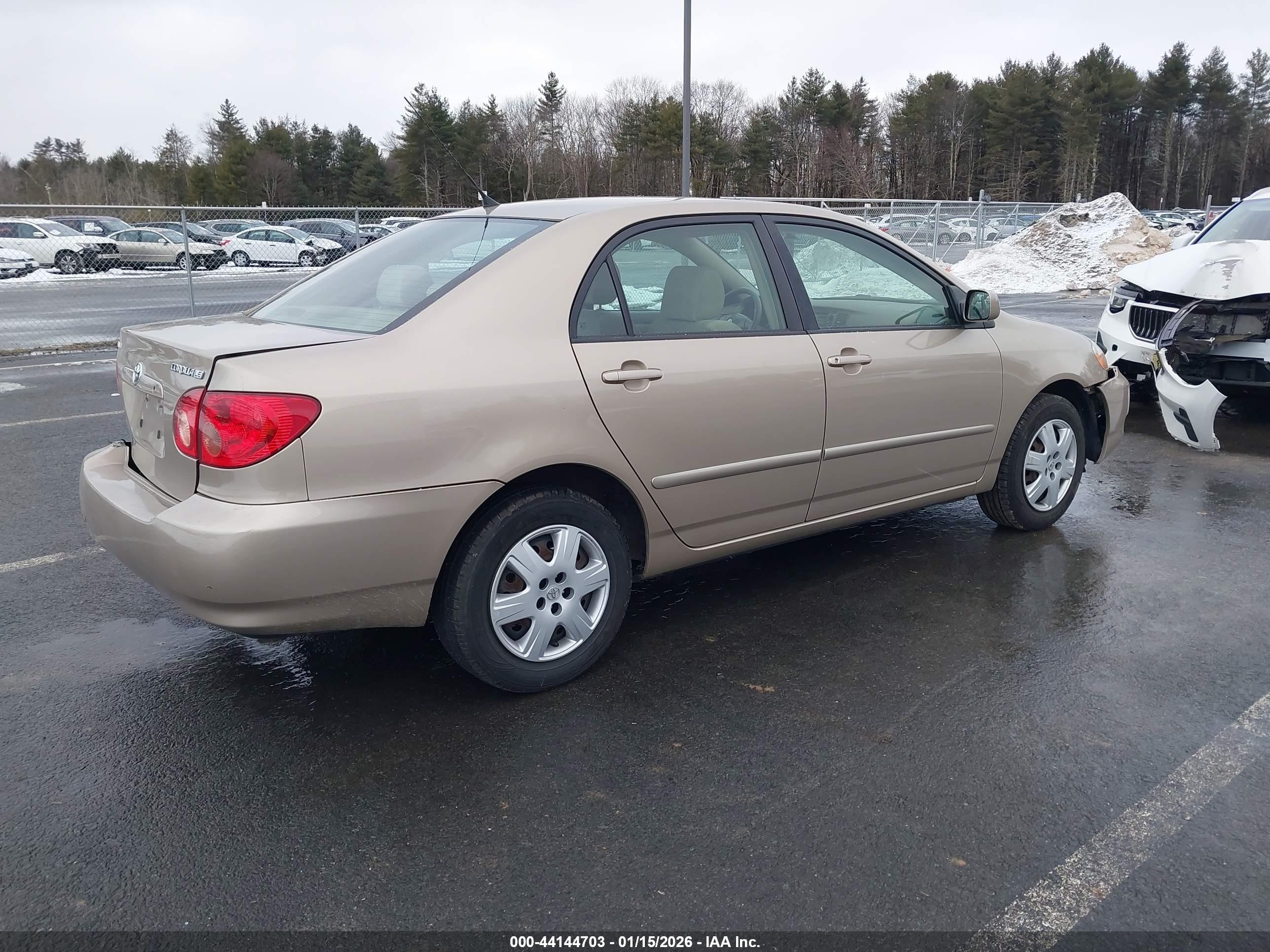 TOYOTA COROLLA image 4