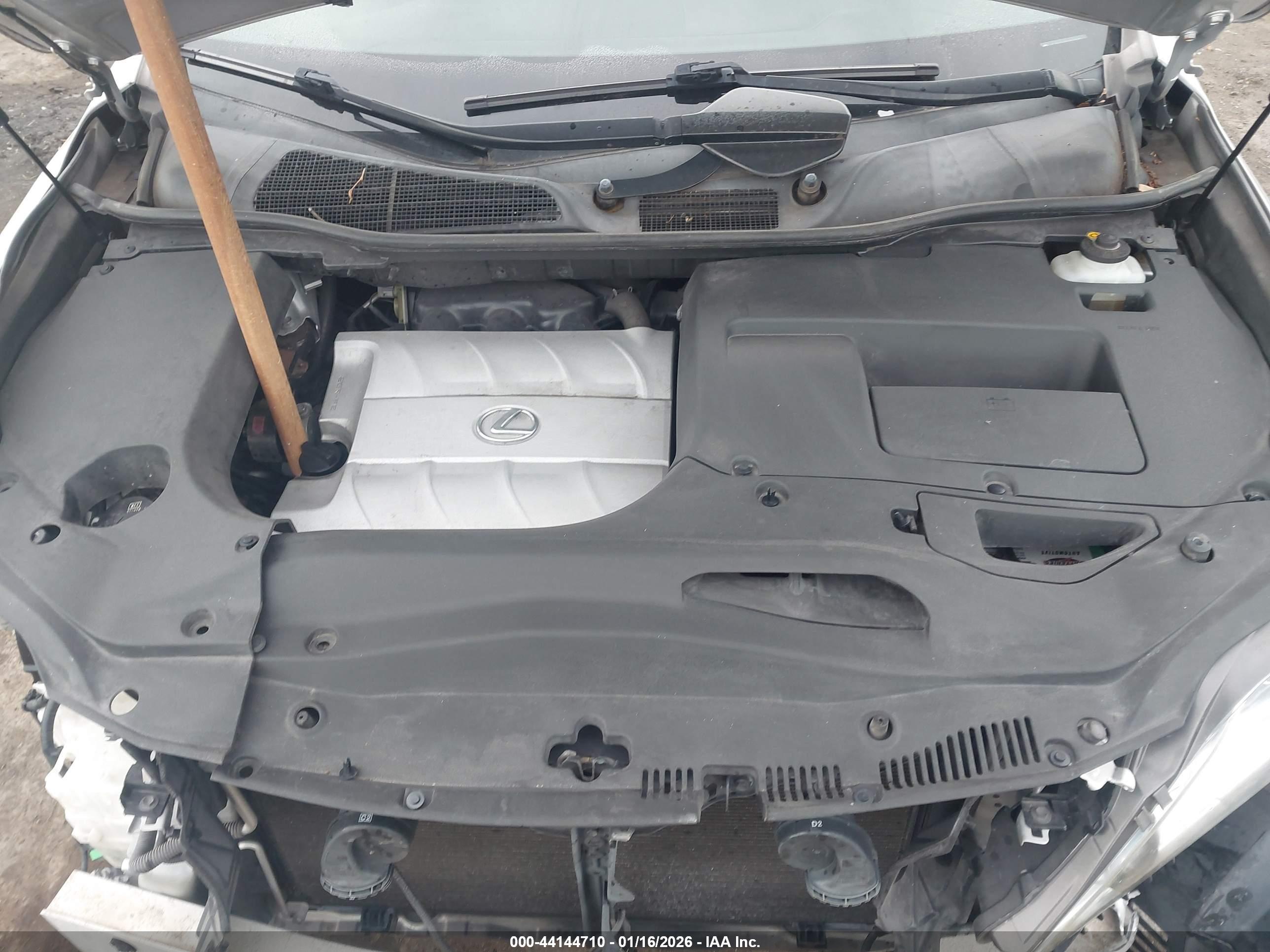 LEXUS RX image 10