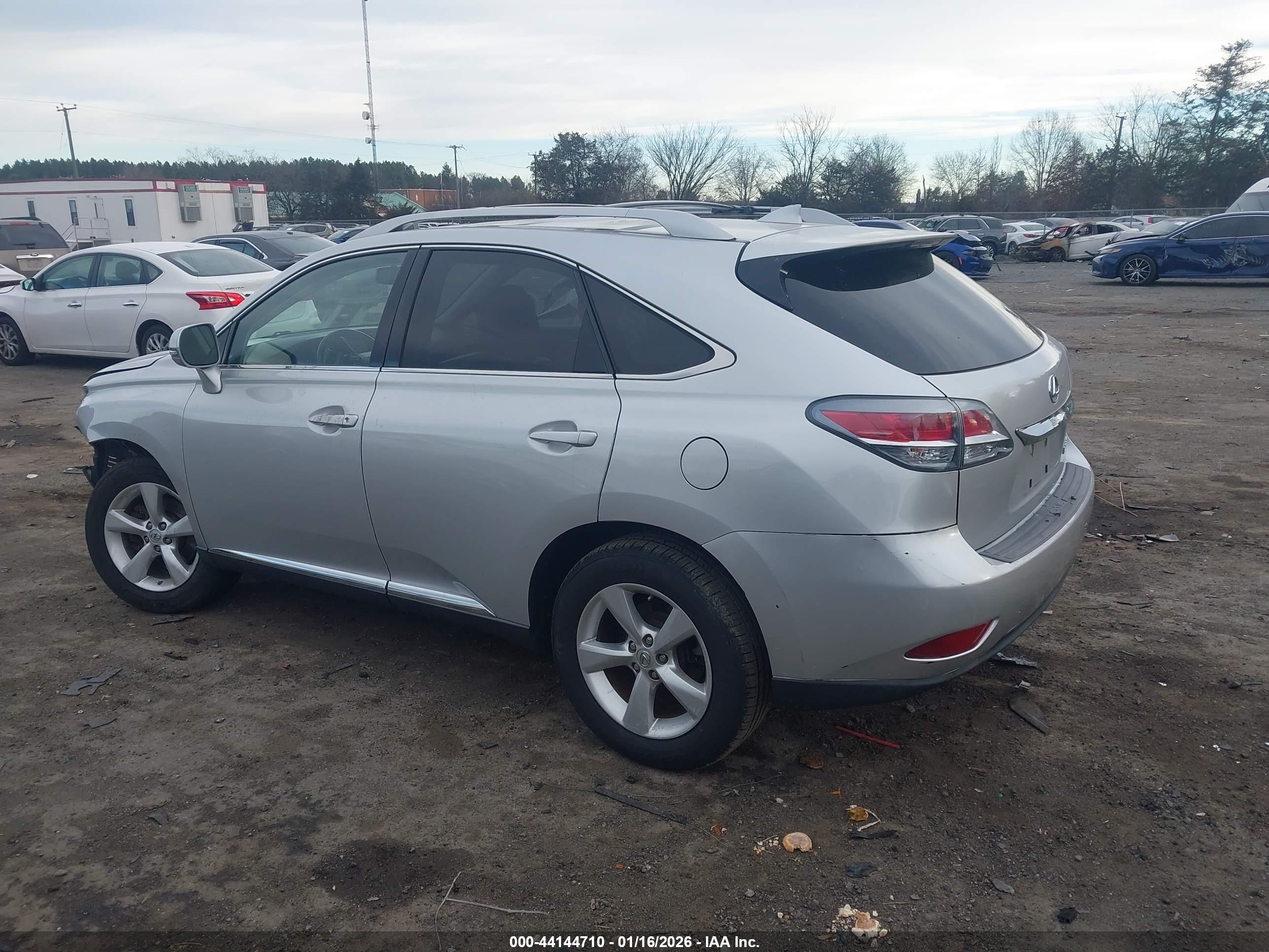 LEXUS RX image 3