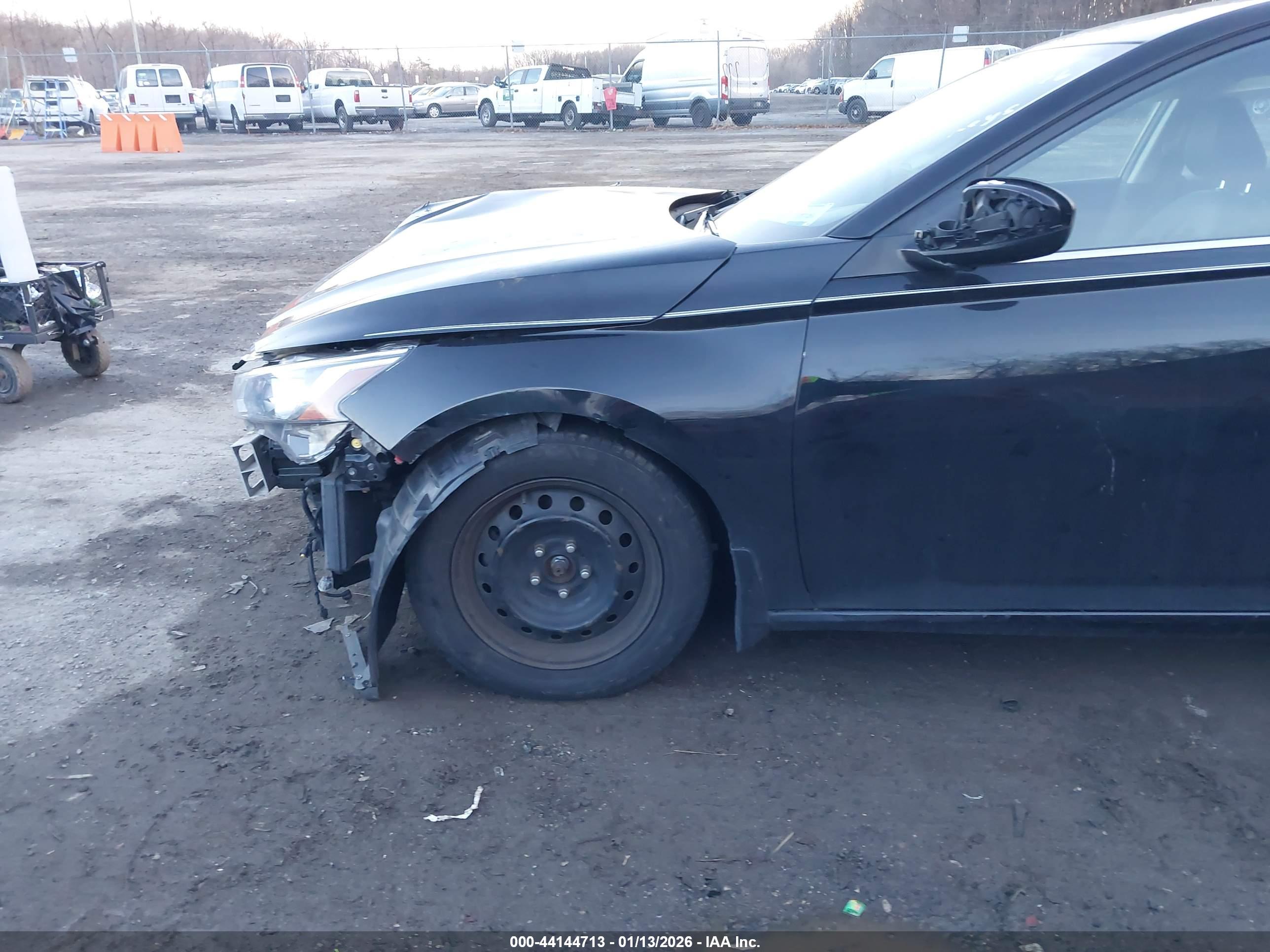 NISSAN ALTIMA image 6