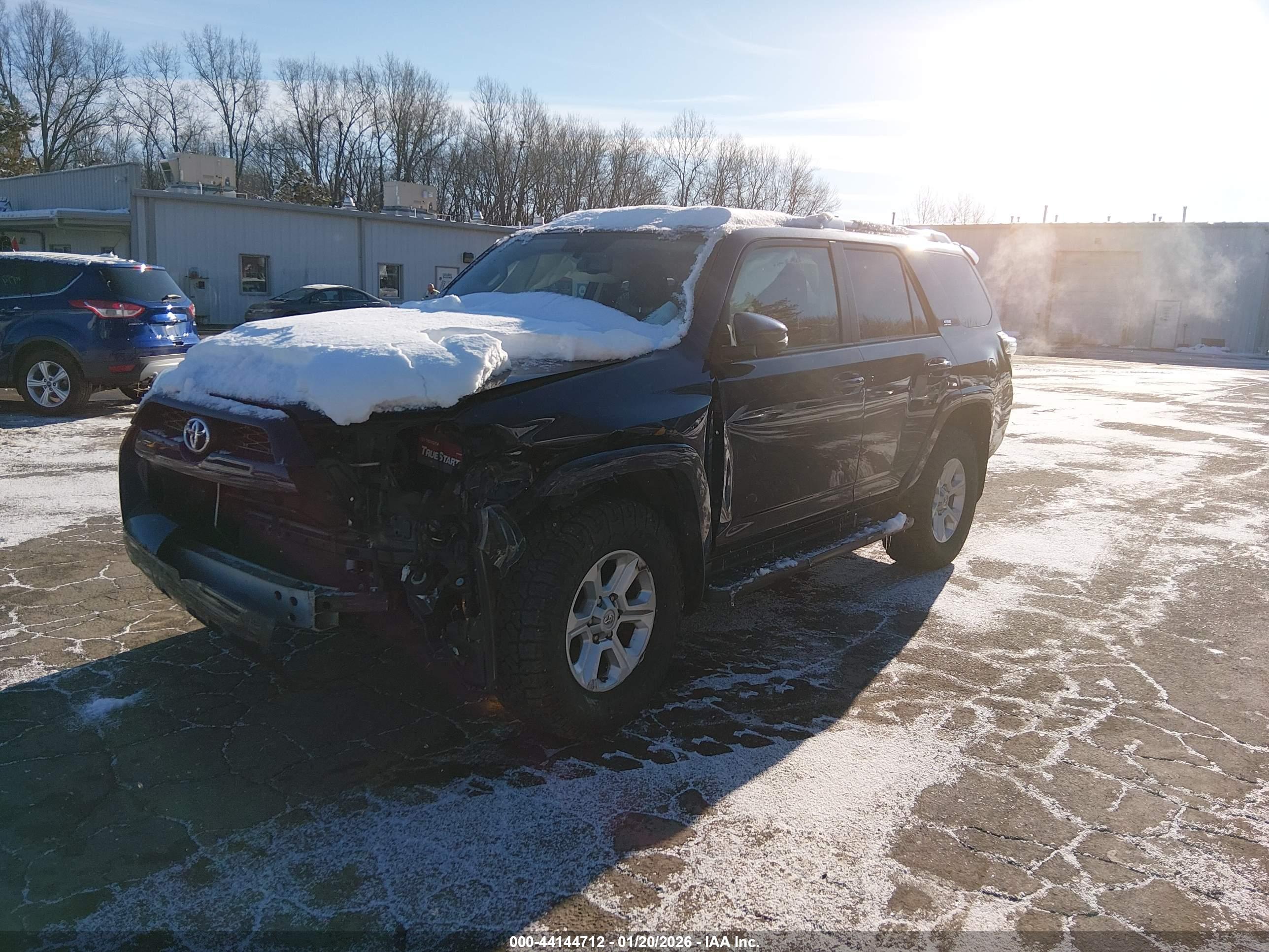 TOYOTA 4RUNNER image 2