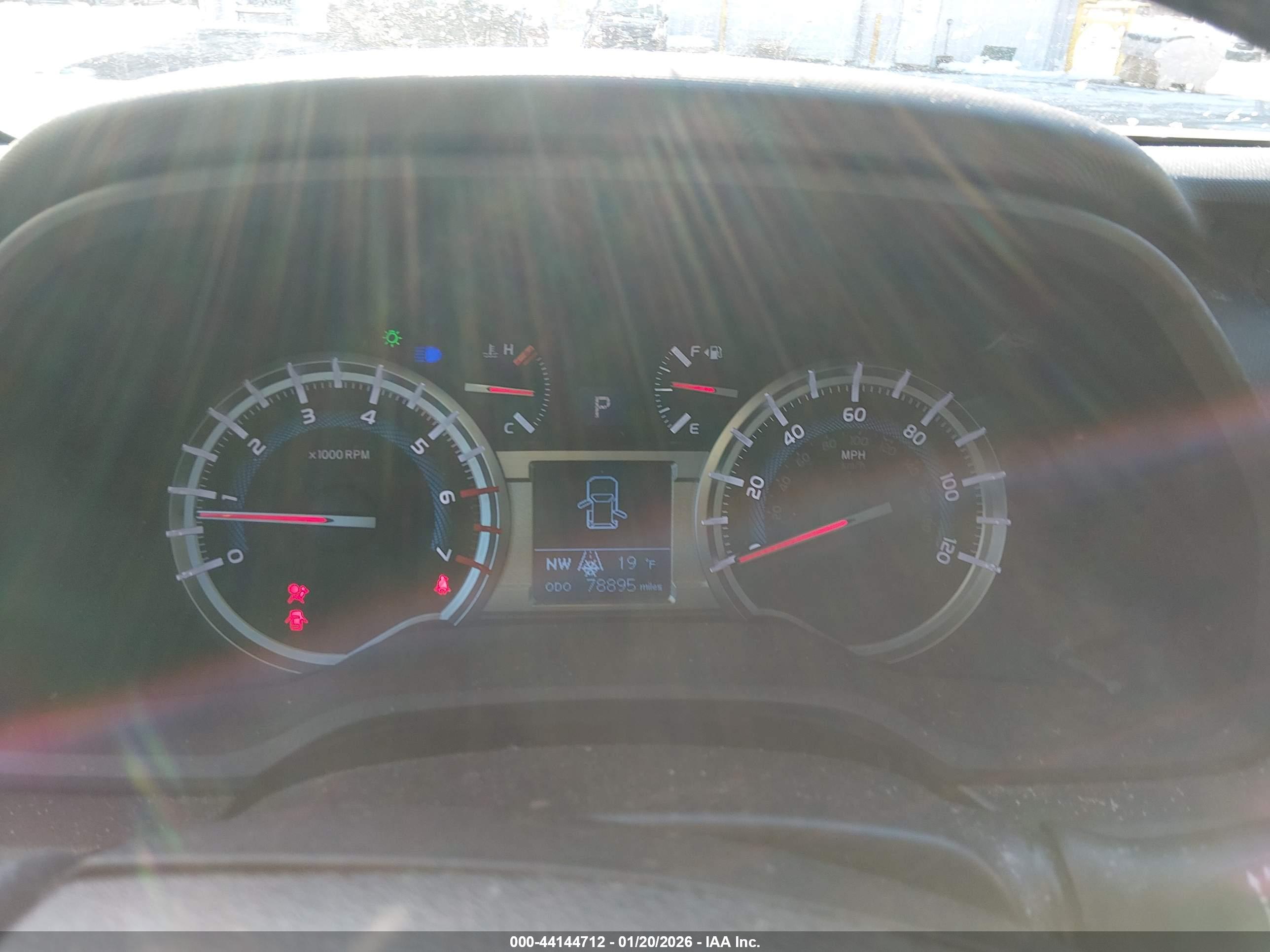 TOYOTA 4RUNNER image 7