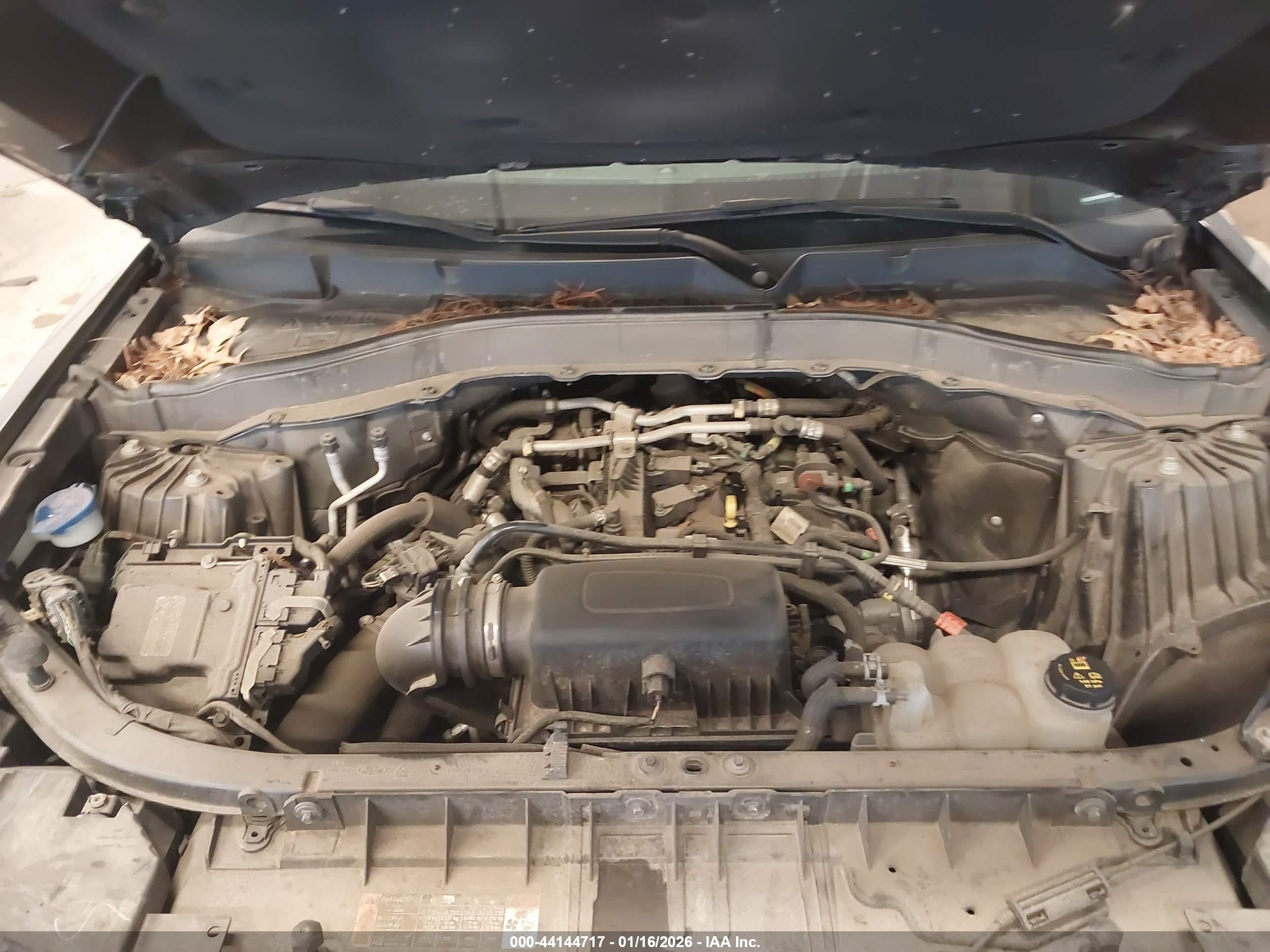 FORD EXPLORER image 10