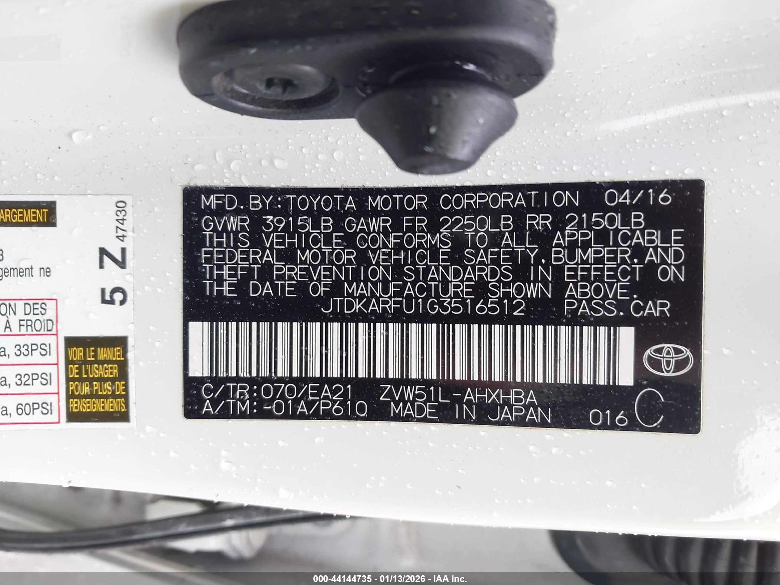 TOYOTA PRIUS image 9