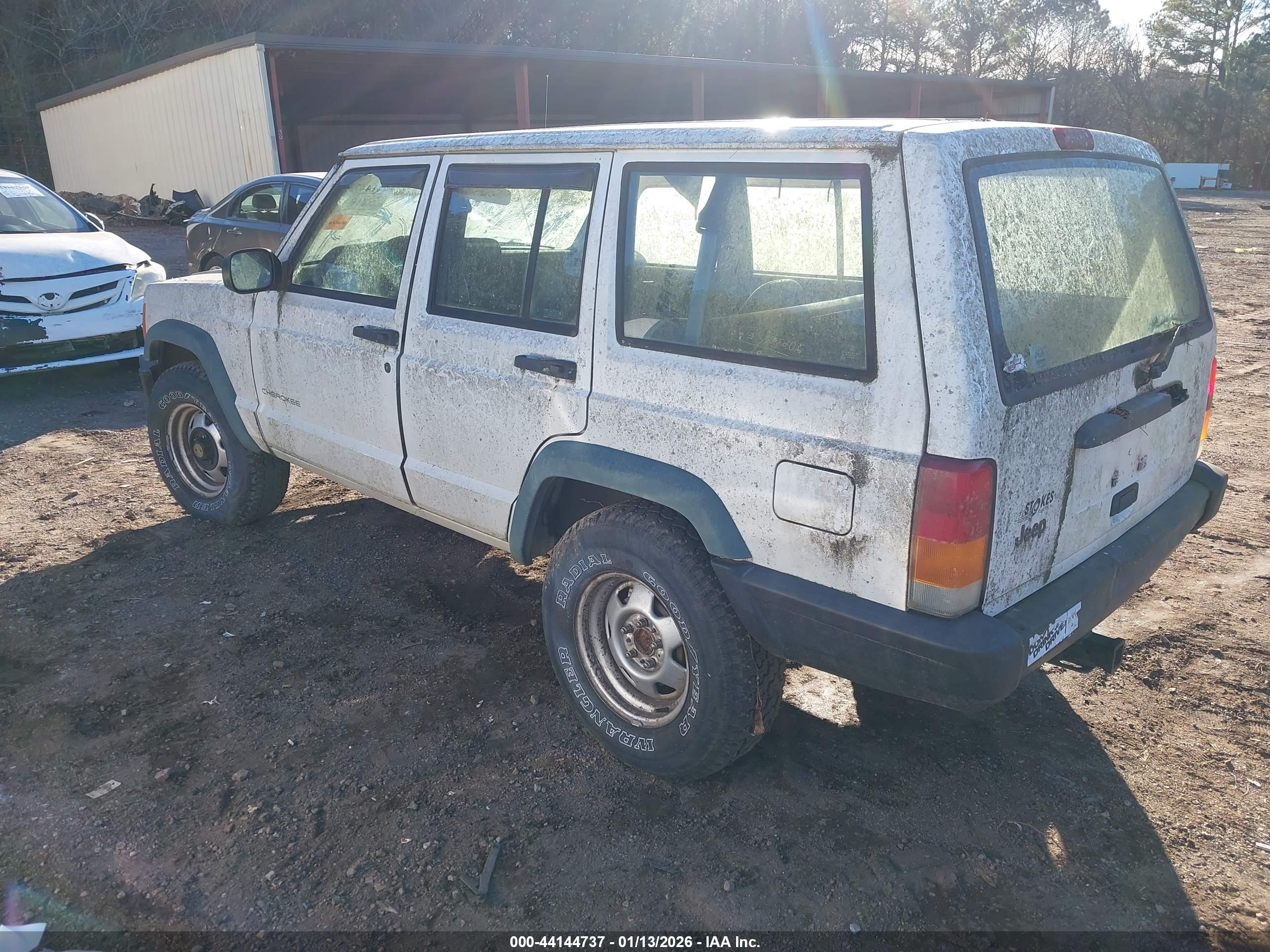 JEEP CHEROKEE image 3