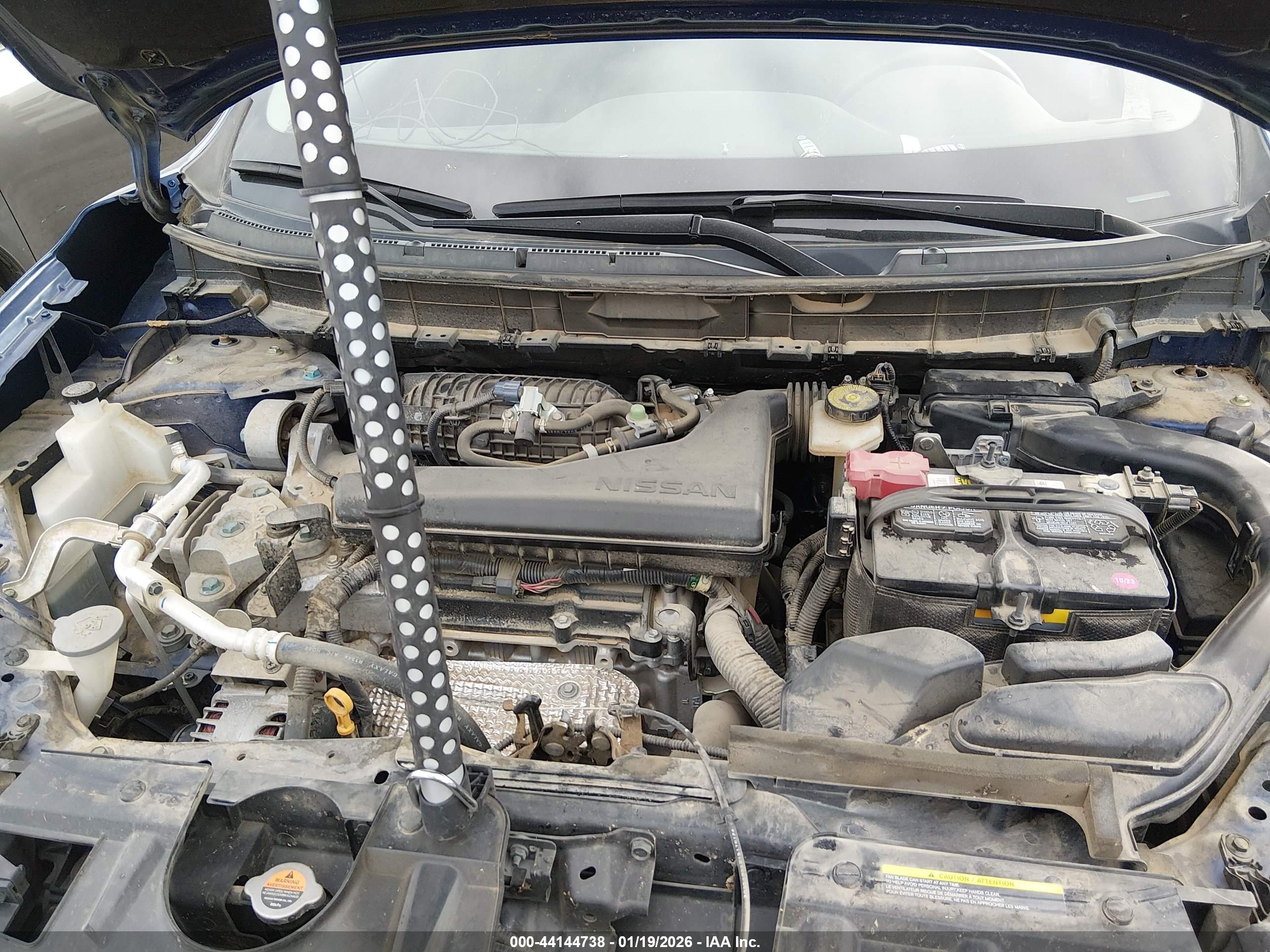NISSAN ROGUE image 10