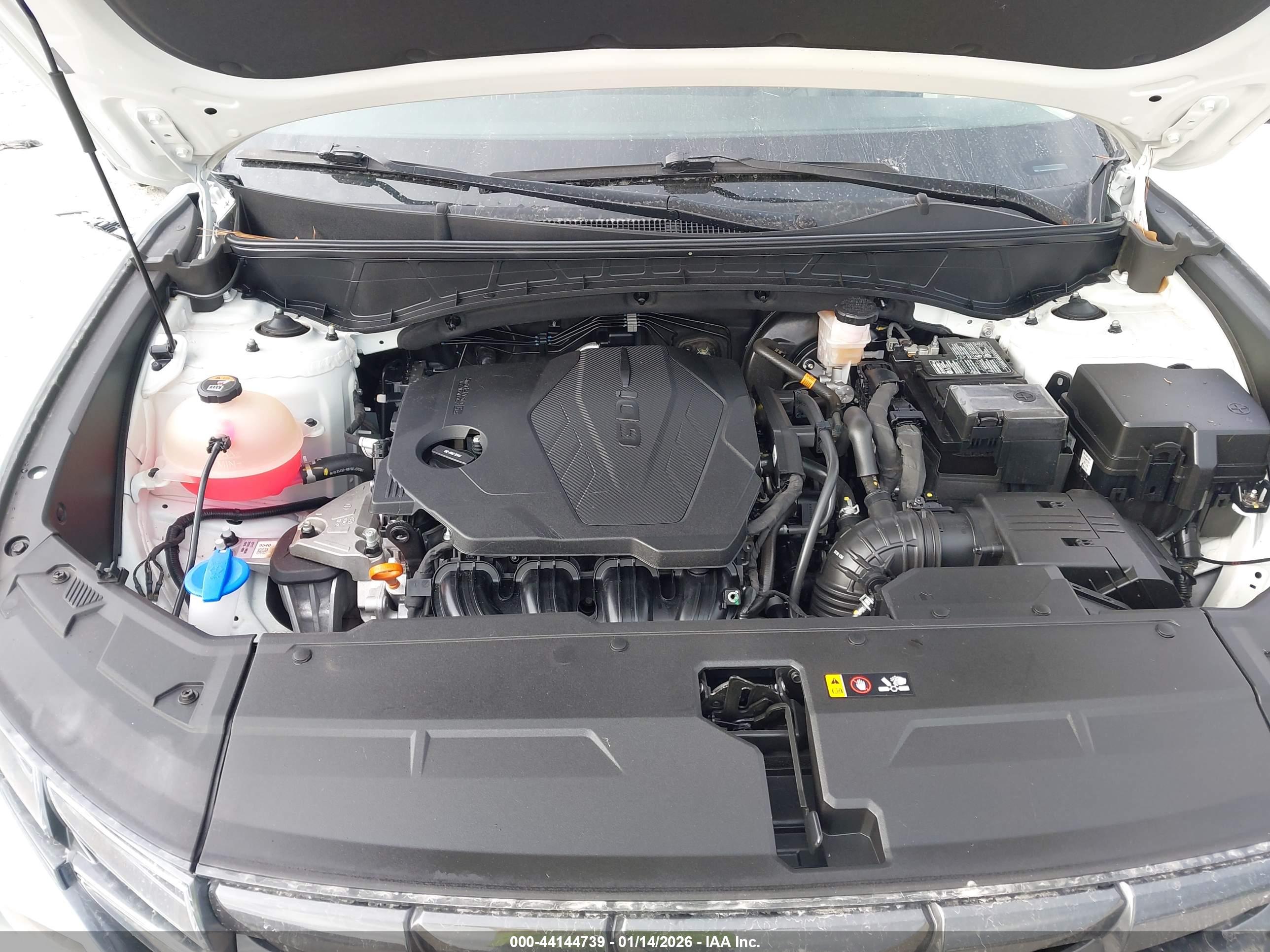 HYUNDAI TUCSON image 10