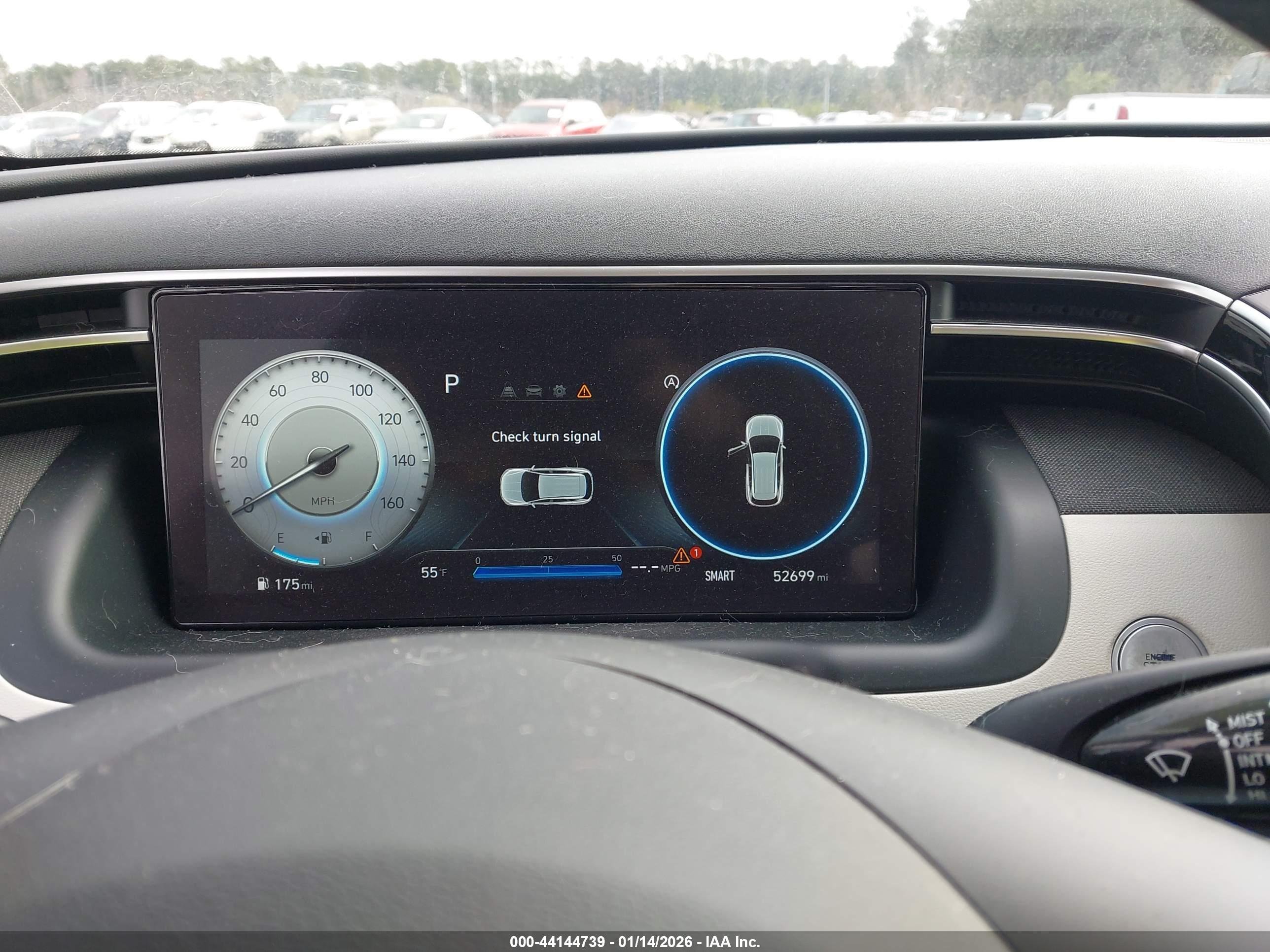 HYUNDAI TUCSON image 7
