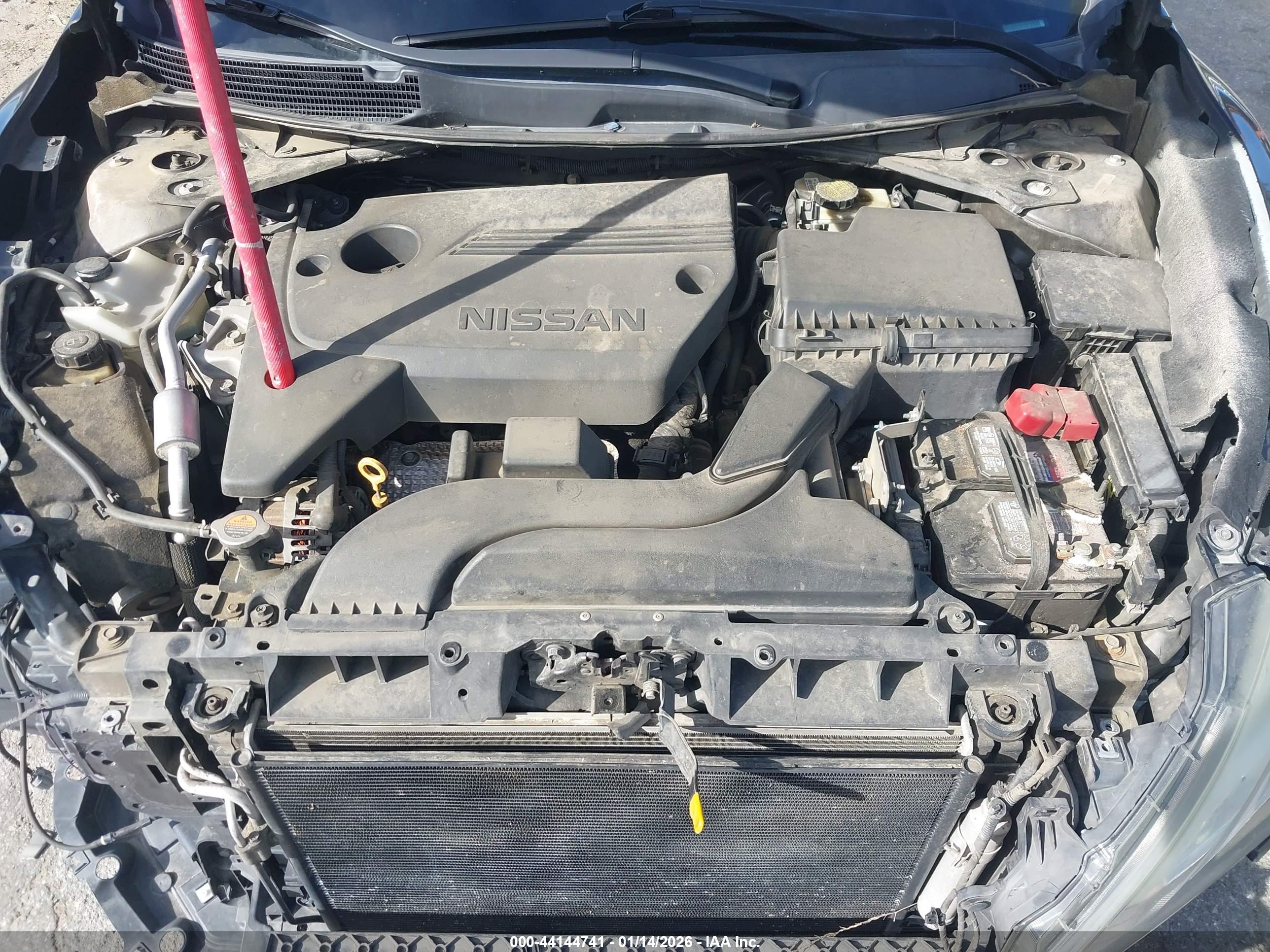 NISSAN ALTIMA image 10