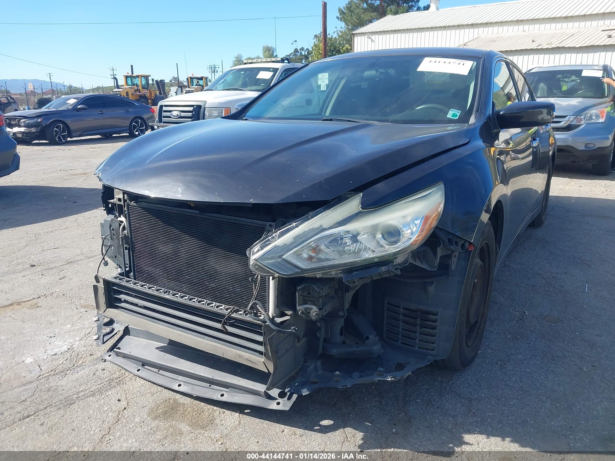 NISSAN ALTIMA image 2