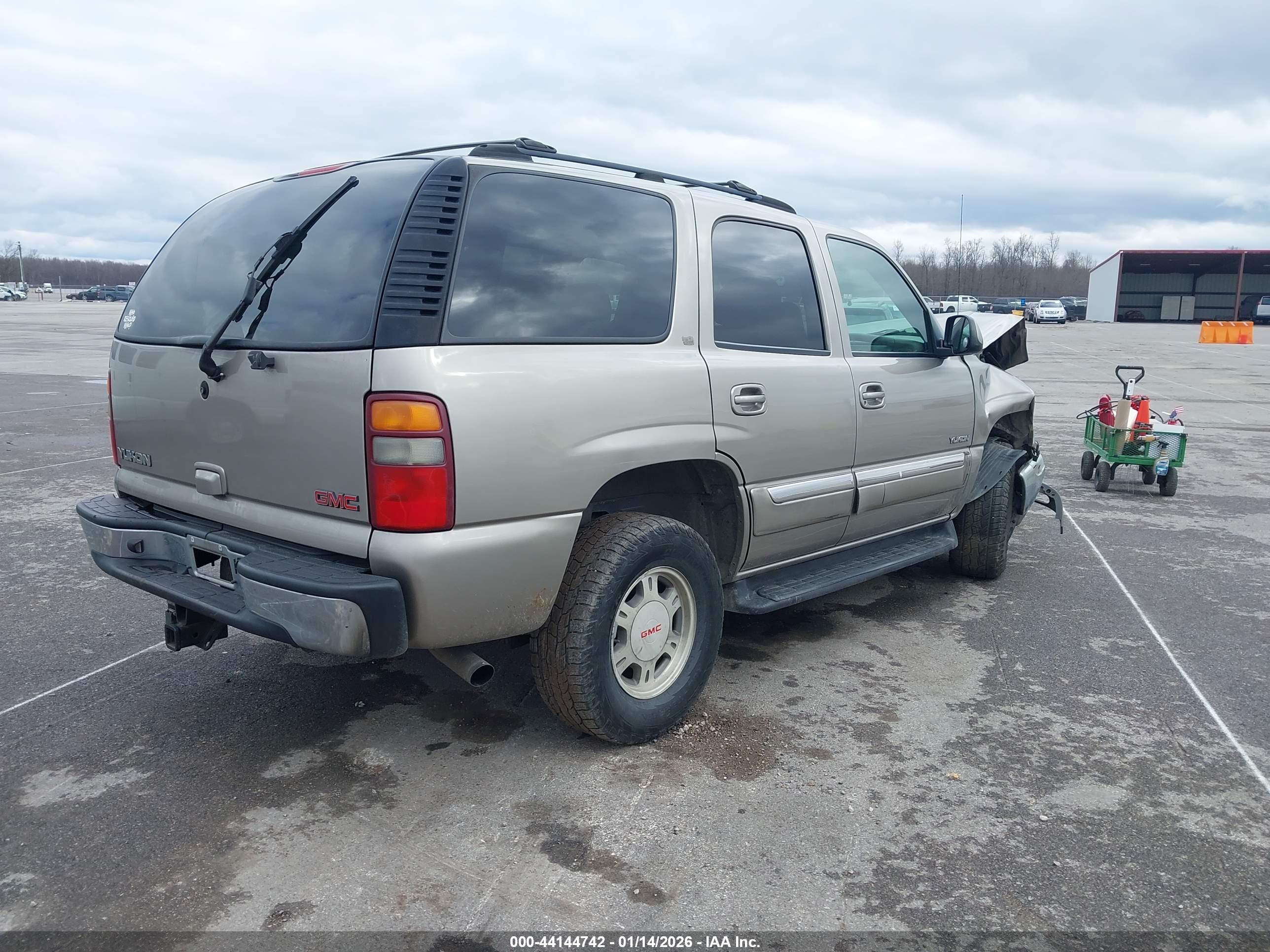 GMC YUKON image 4