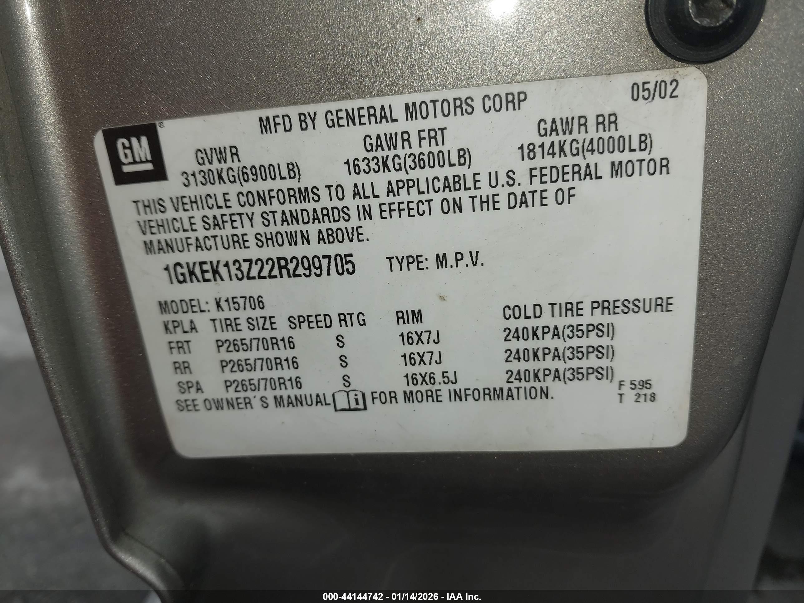 GMC YUKON image 9