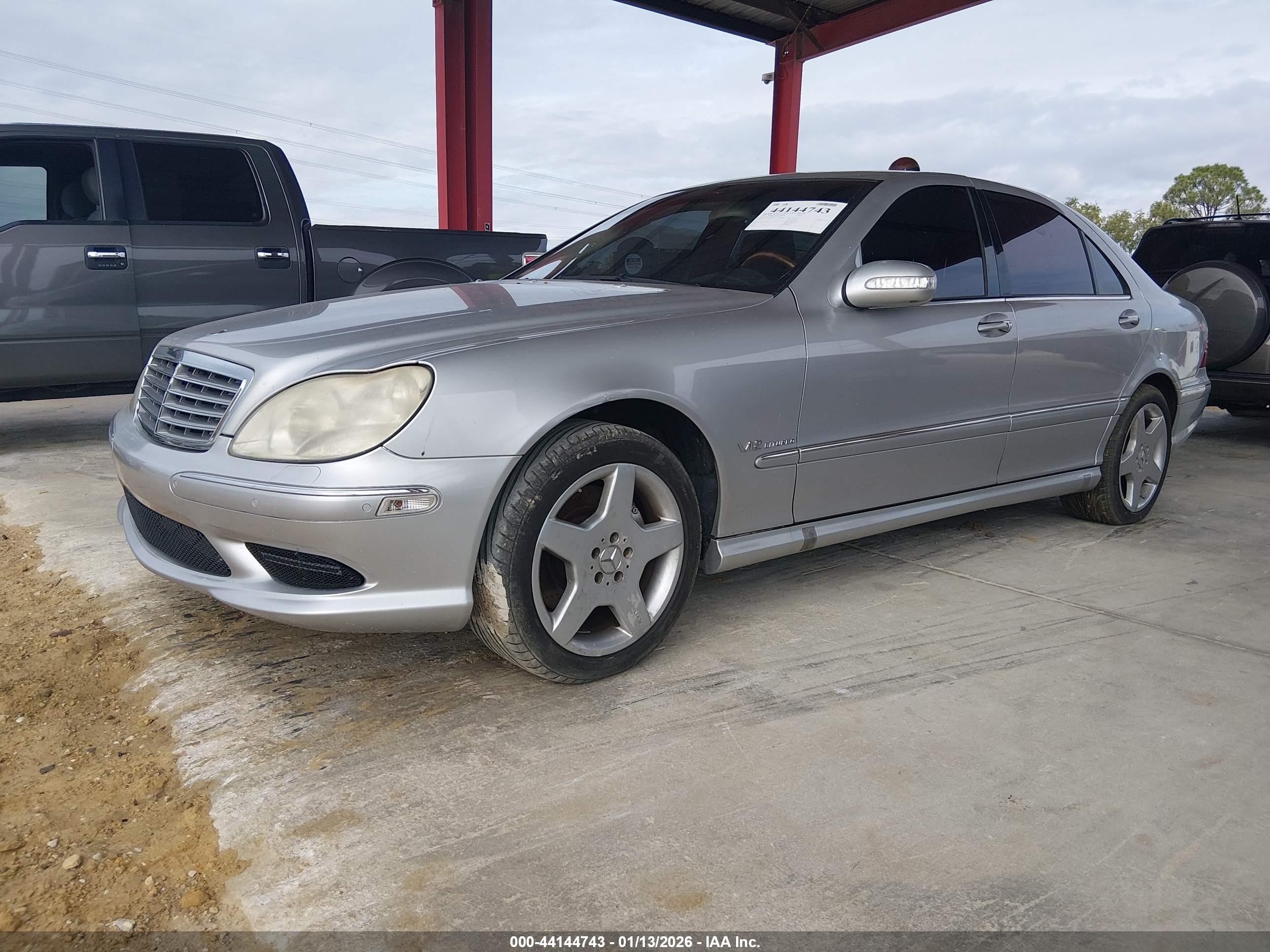 MERCEDES-BENZ S image 2