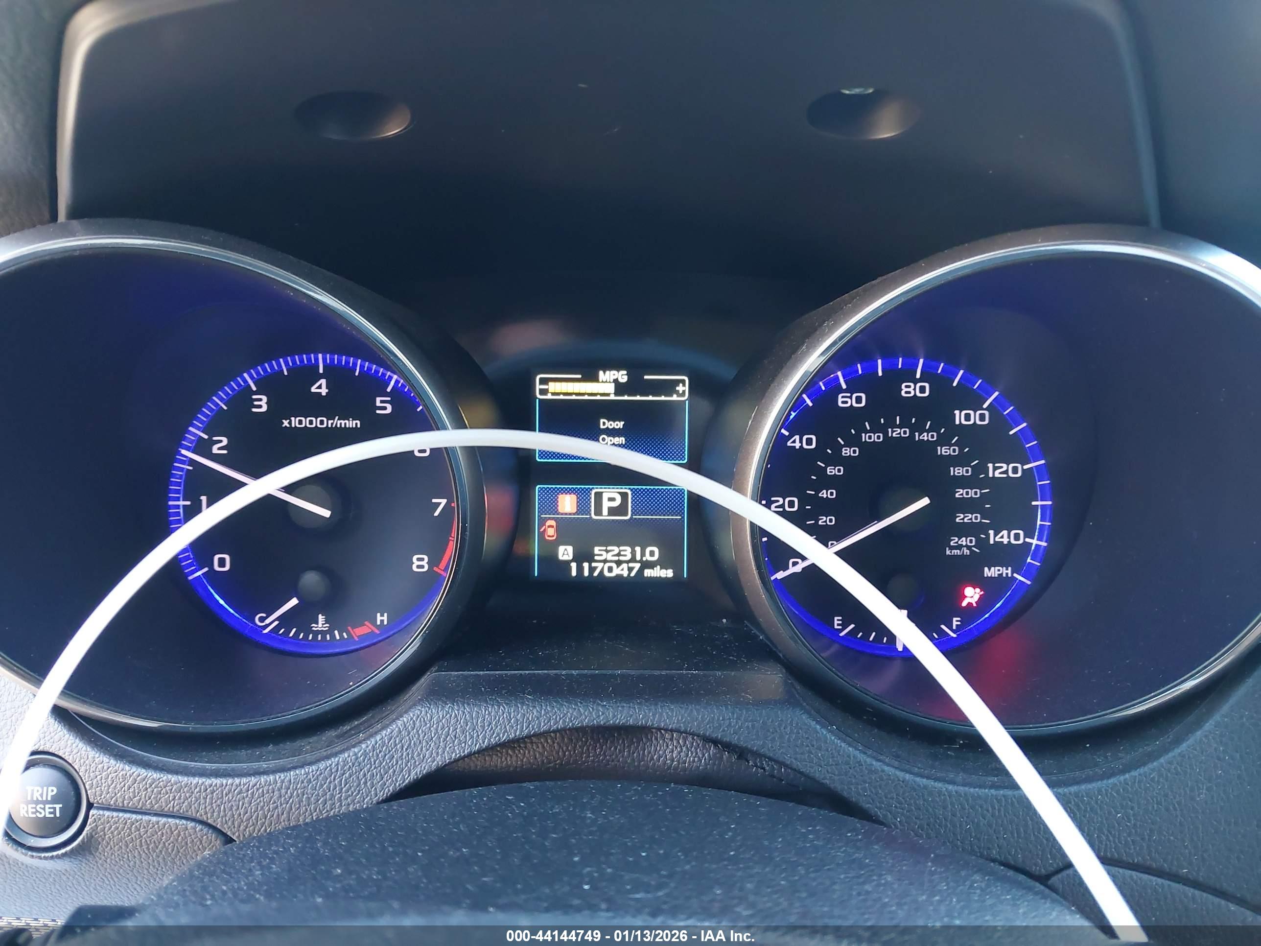 SUBARU OUTBACK image 7