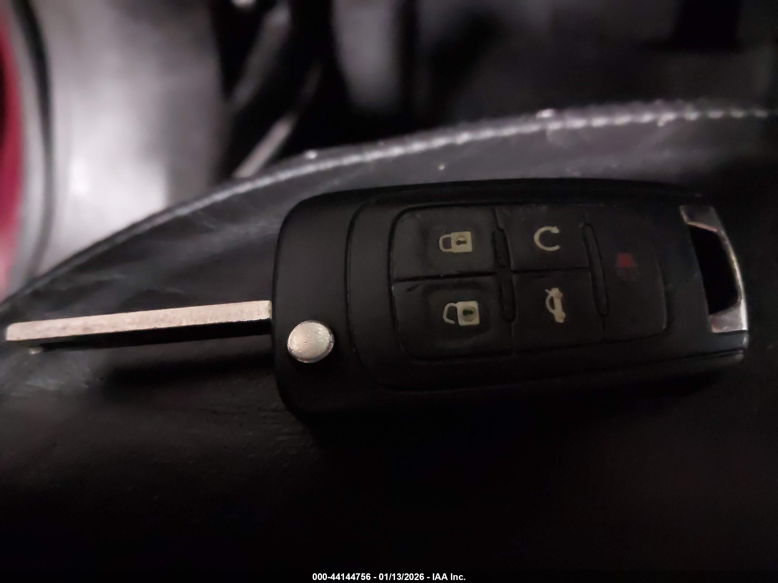 BUICK LACROSSE image 11