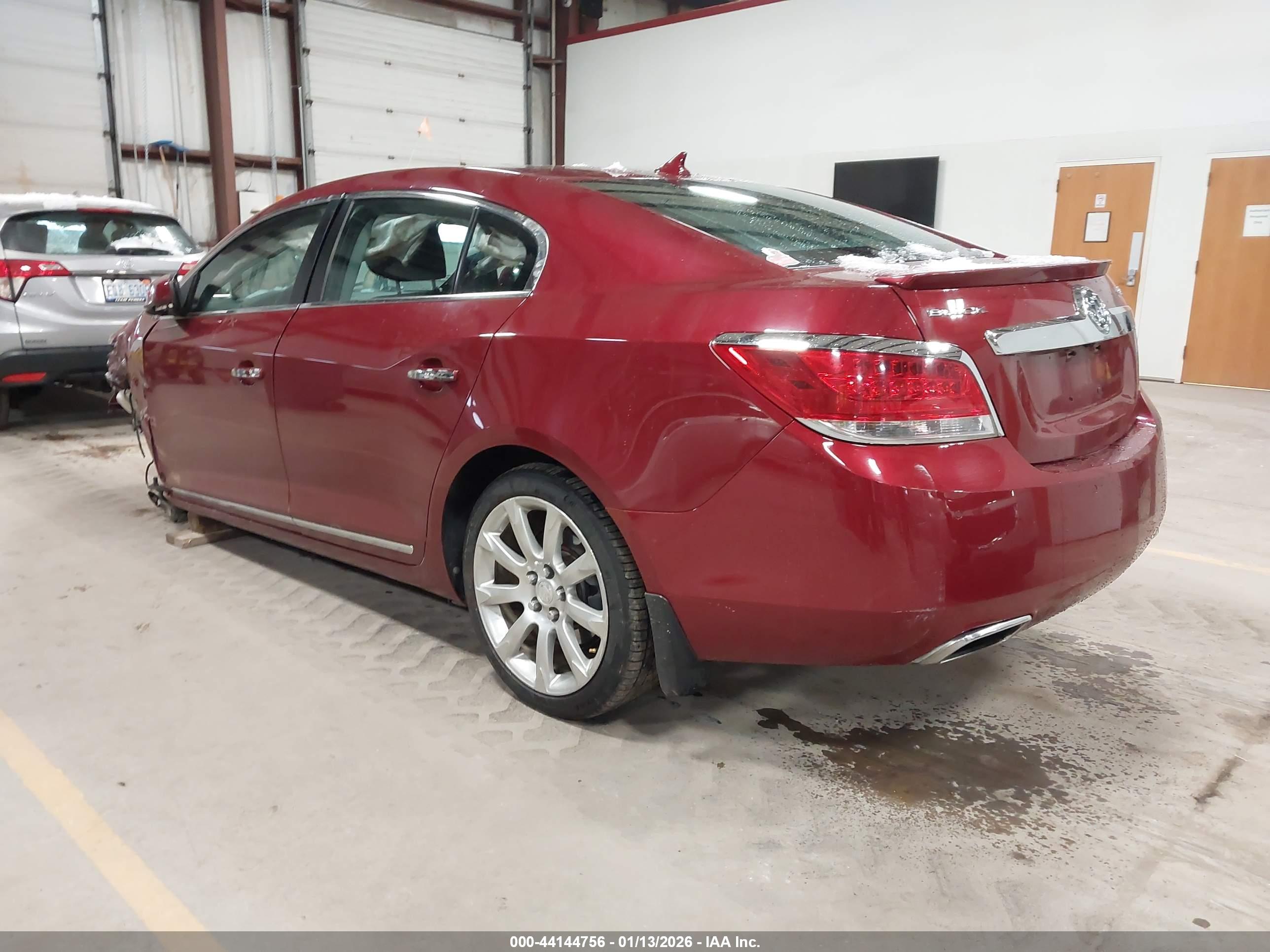 BUICK LACROSSE image 3