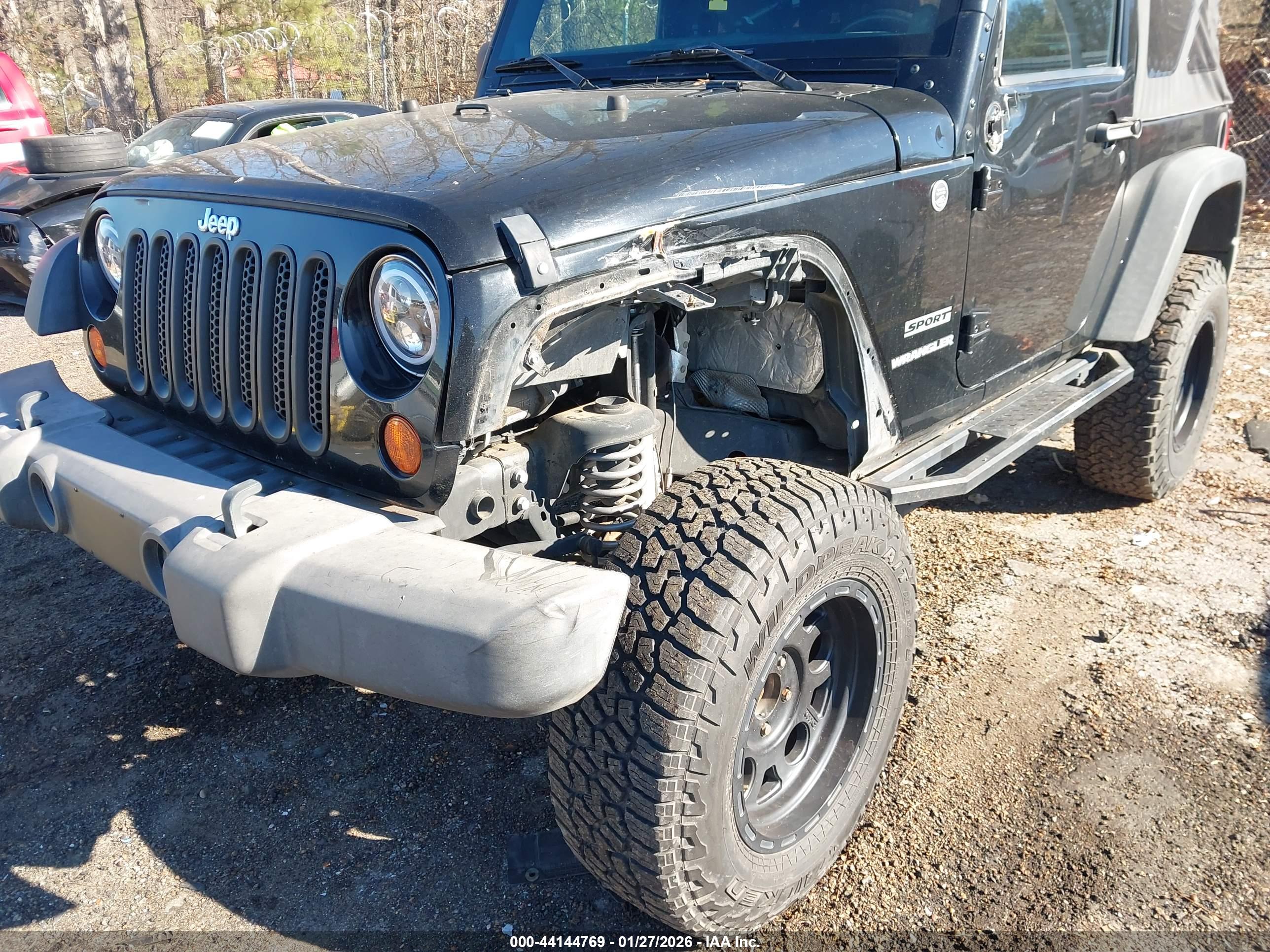 JEEP WRANGLER image 6