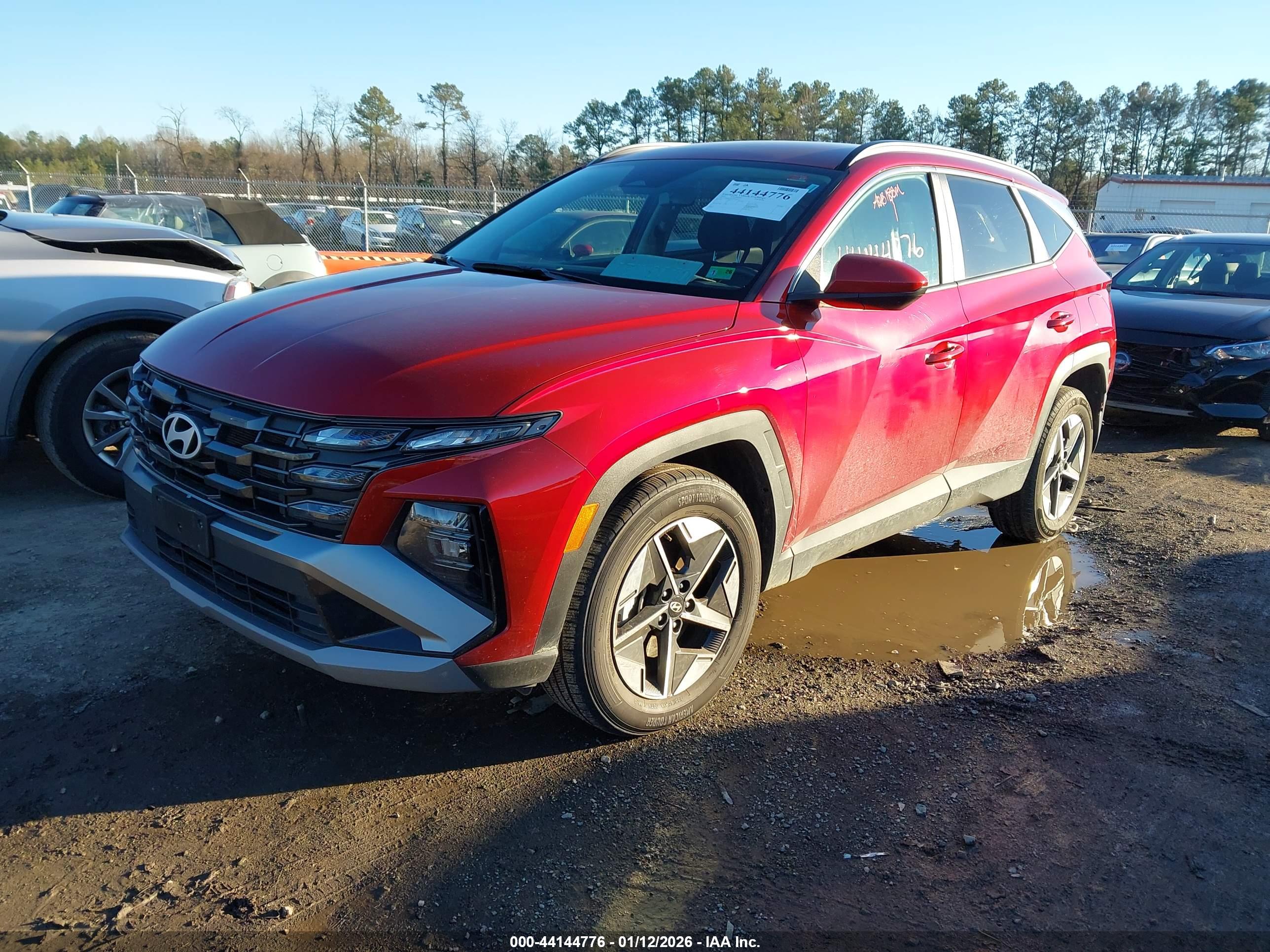 HYUNDAI TUCSON image 2