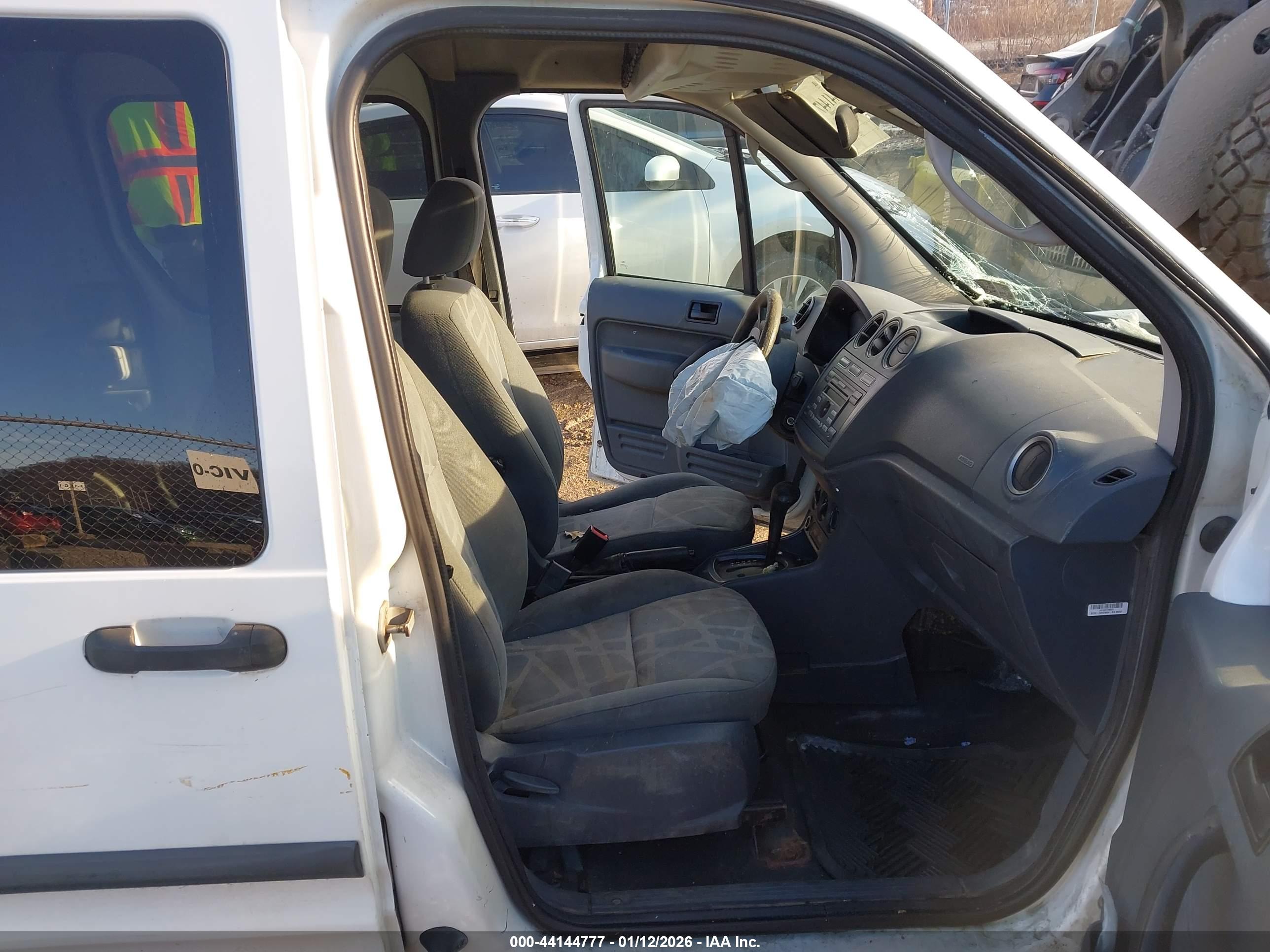 FORD TRANSIT image 5