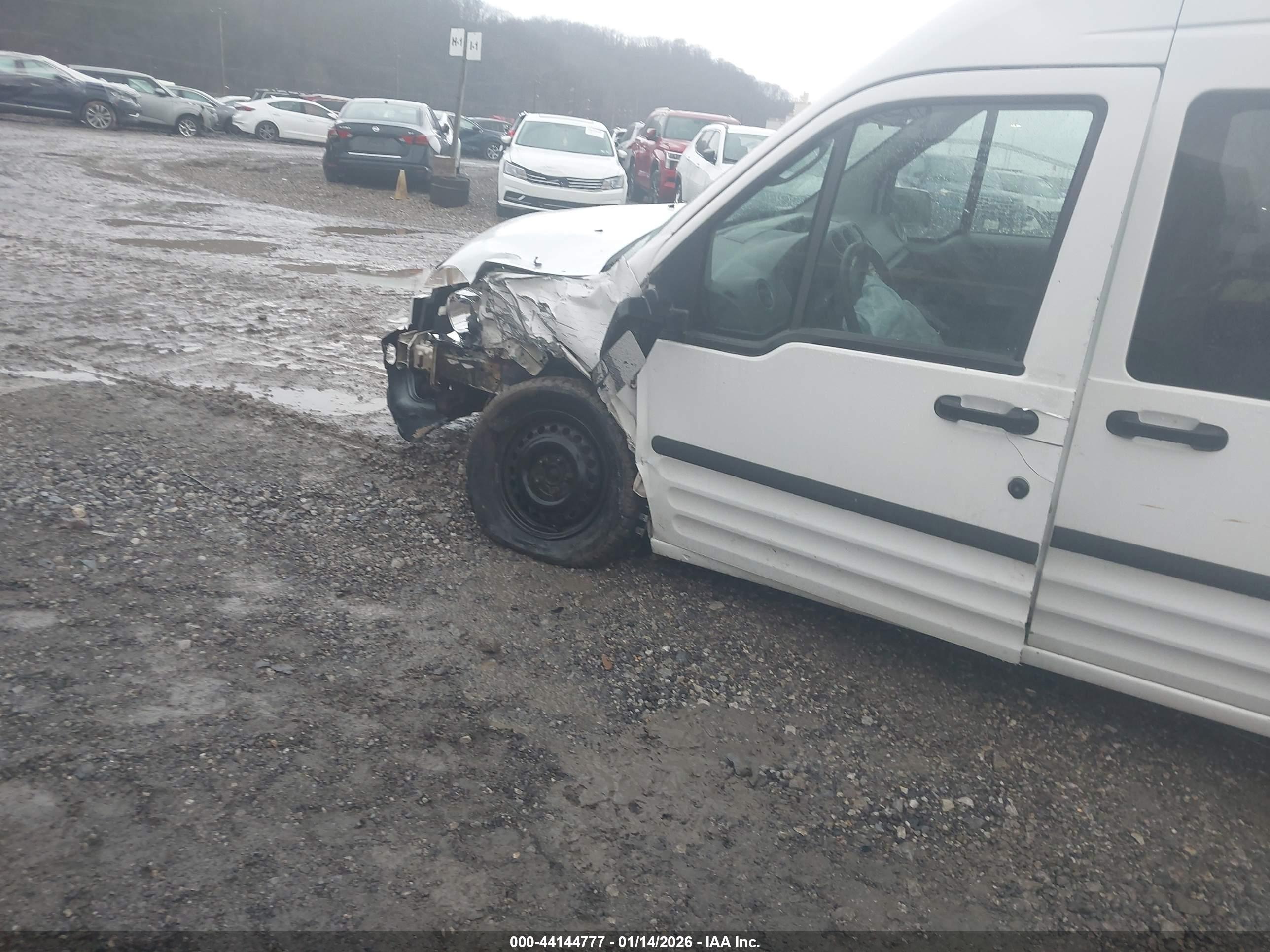 FORD TRANSIT image 6
