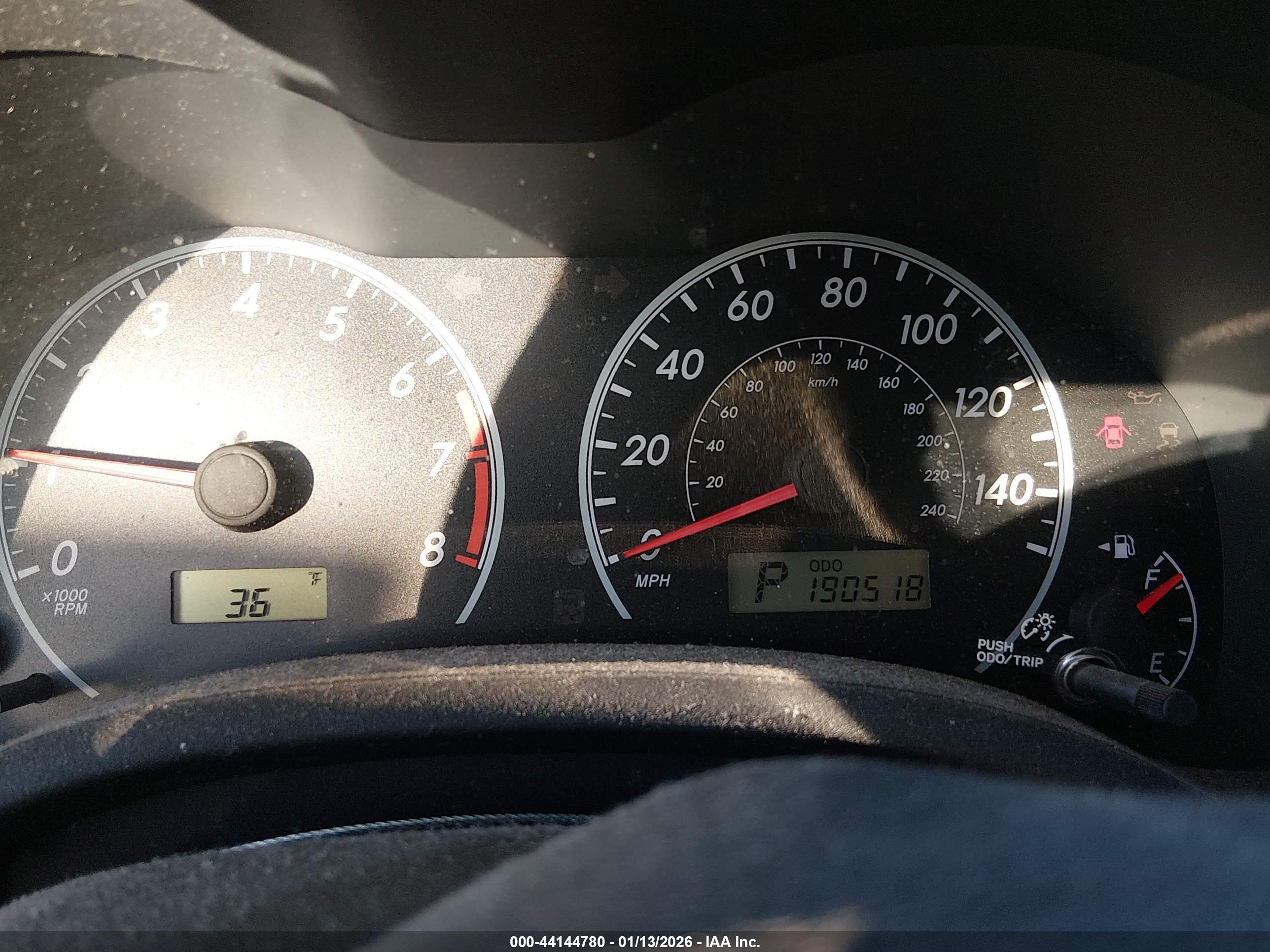 TOYOTA COROLLA image 7