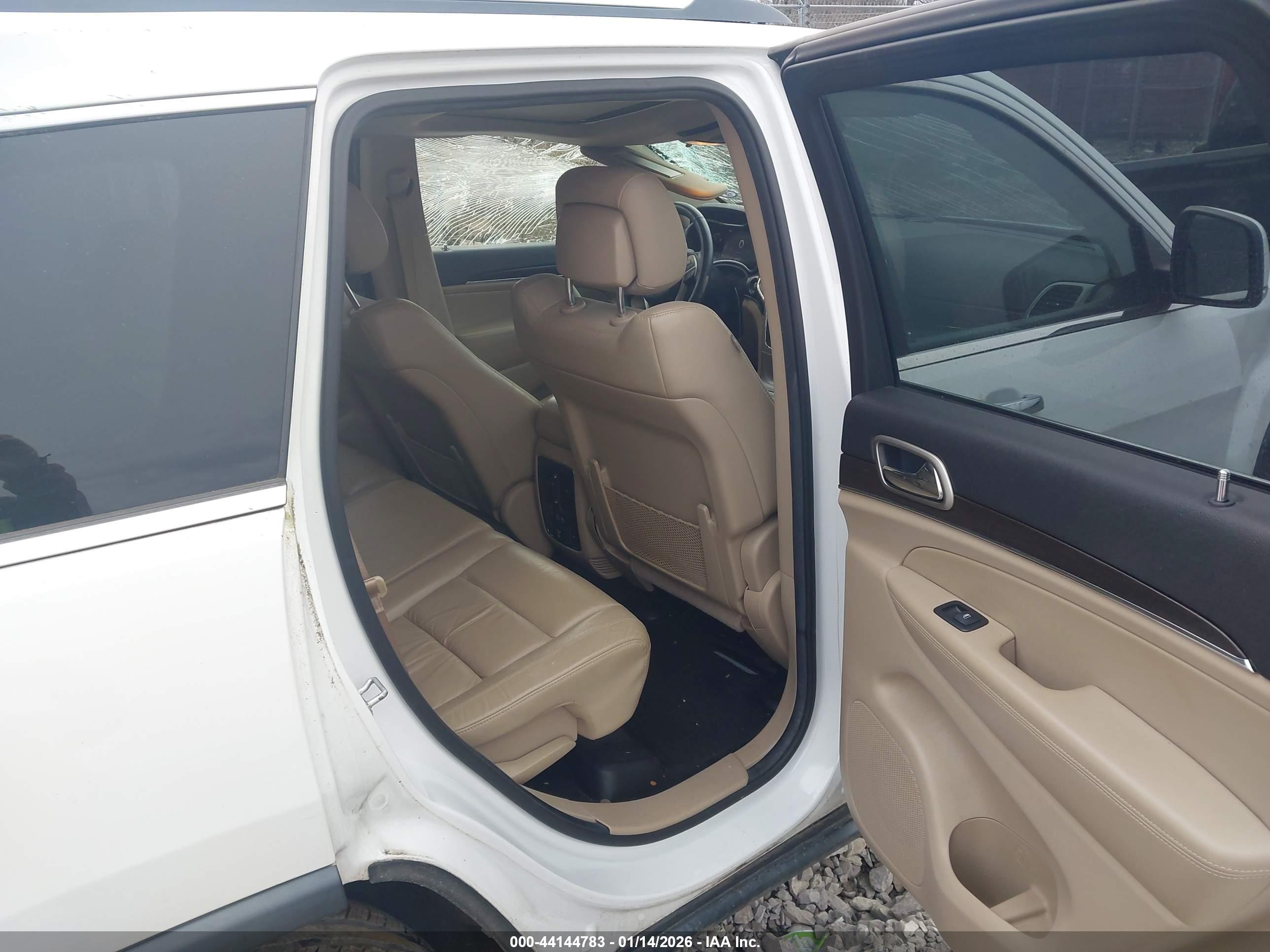 JEEP GRAND image 8