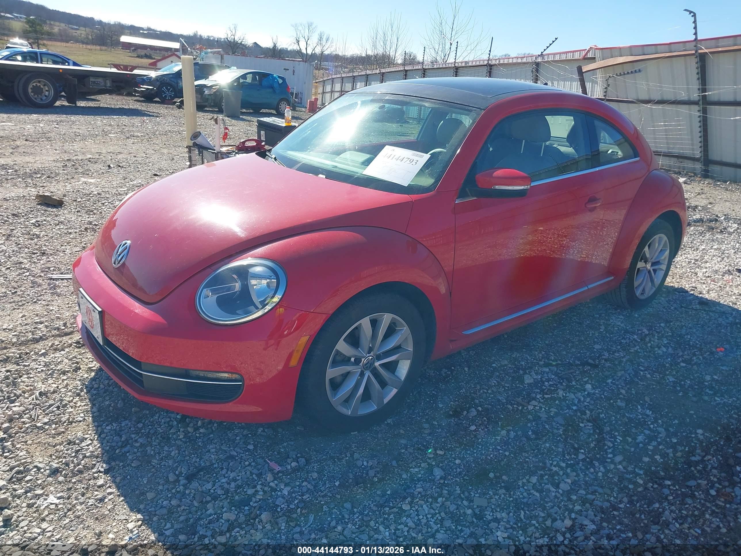 VOLKSWAGEN BEETLE image 2