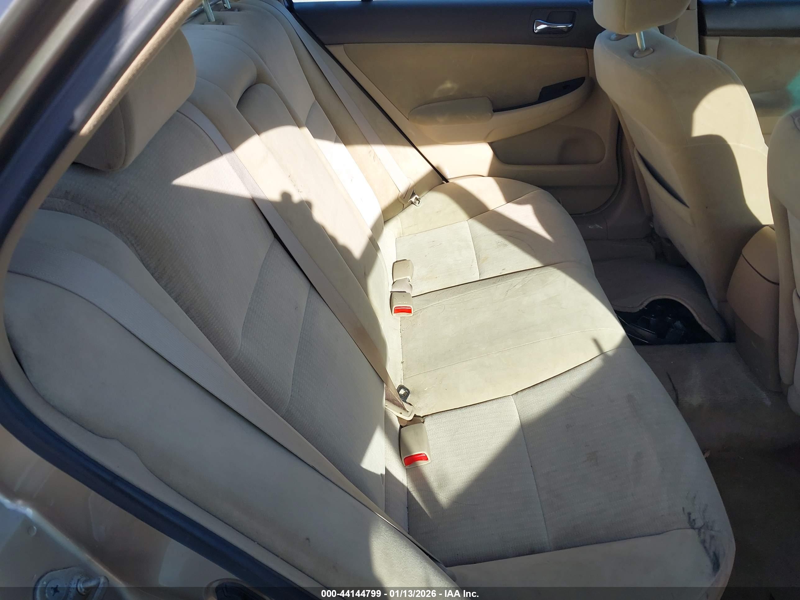 HONDA ACCORD image 8