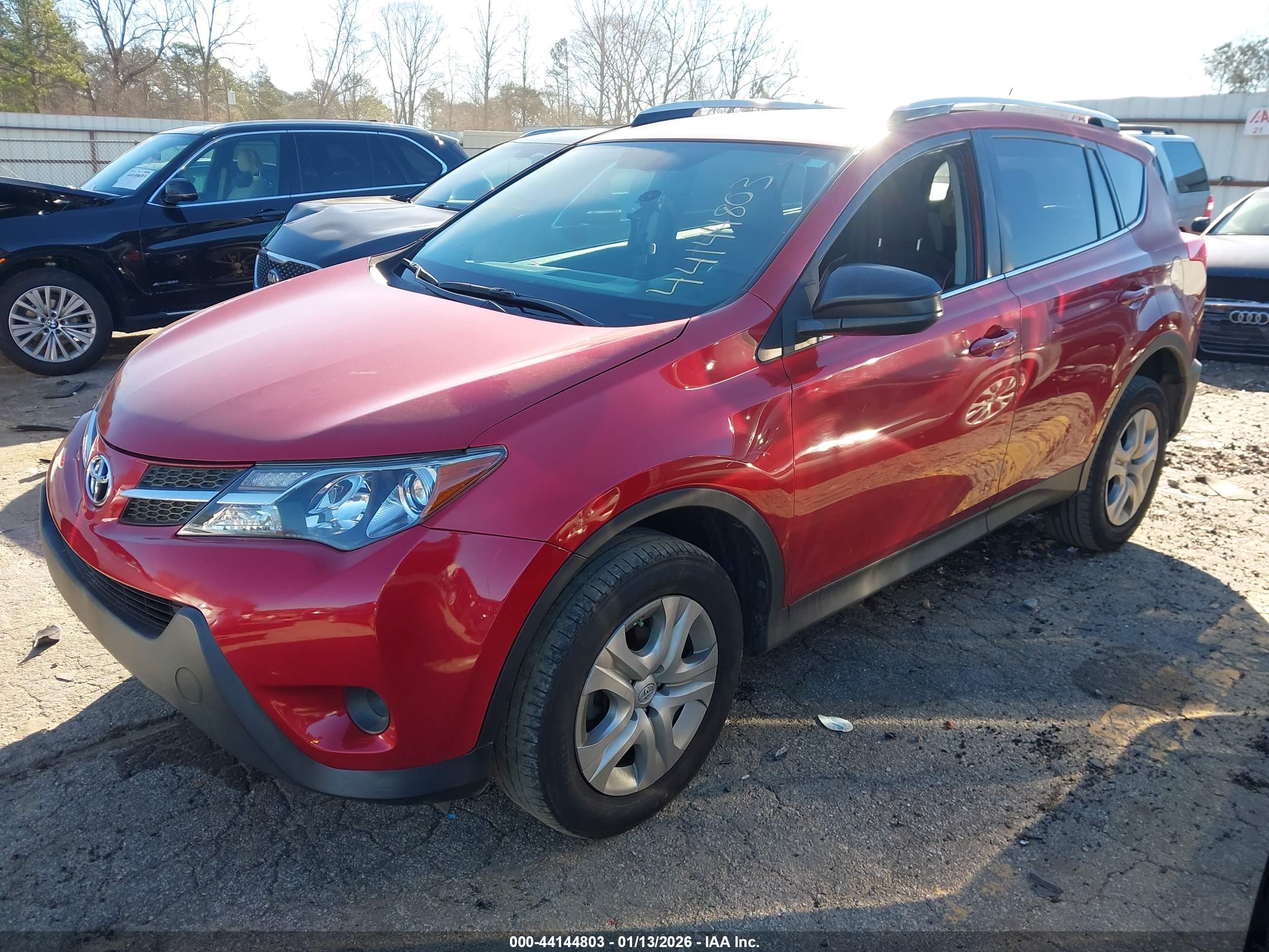 TOYOTA RAV4 image 2