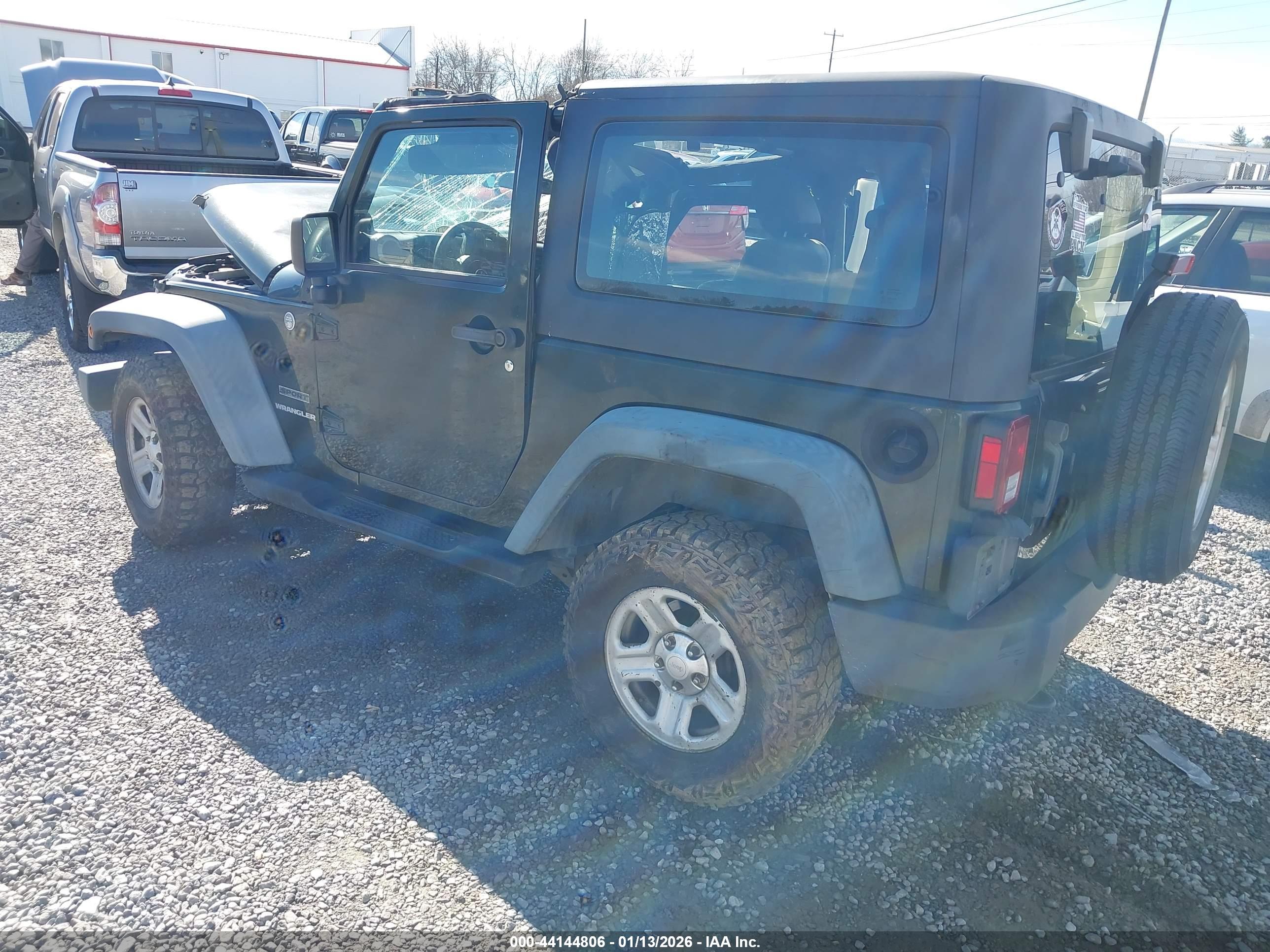 JEEP WRANGLER image 3