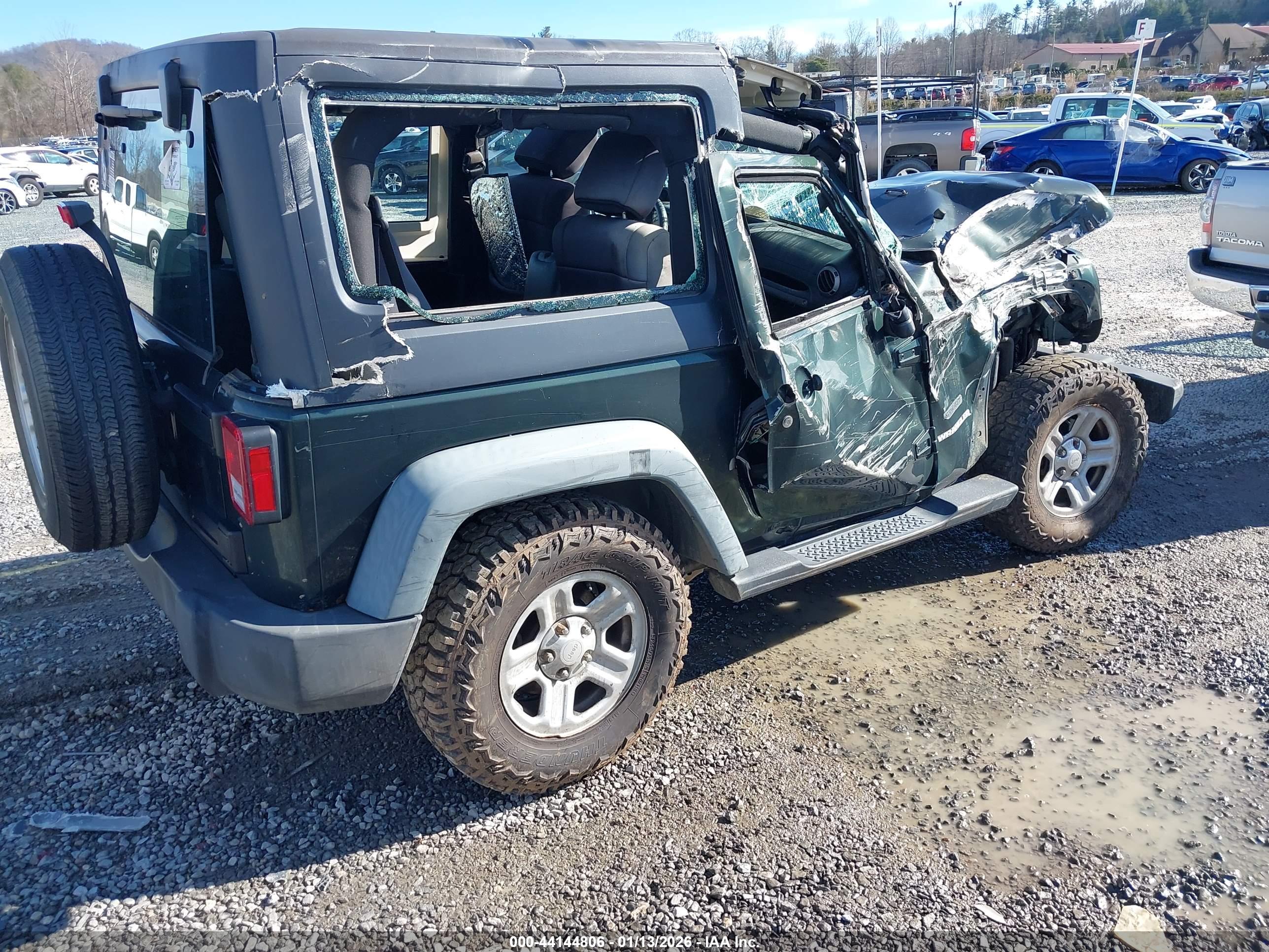 JEEP WRANGLER image 4