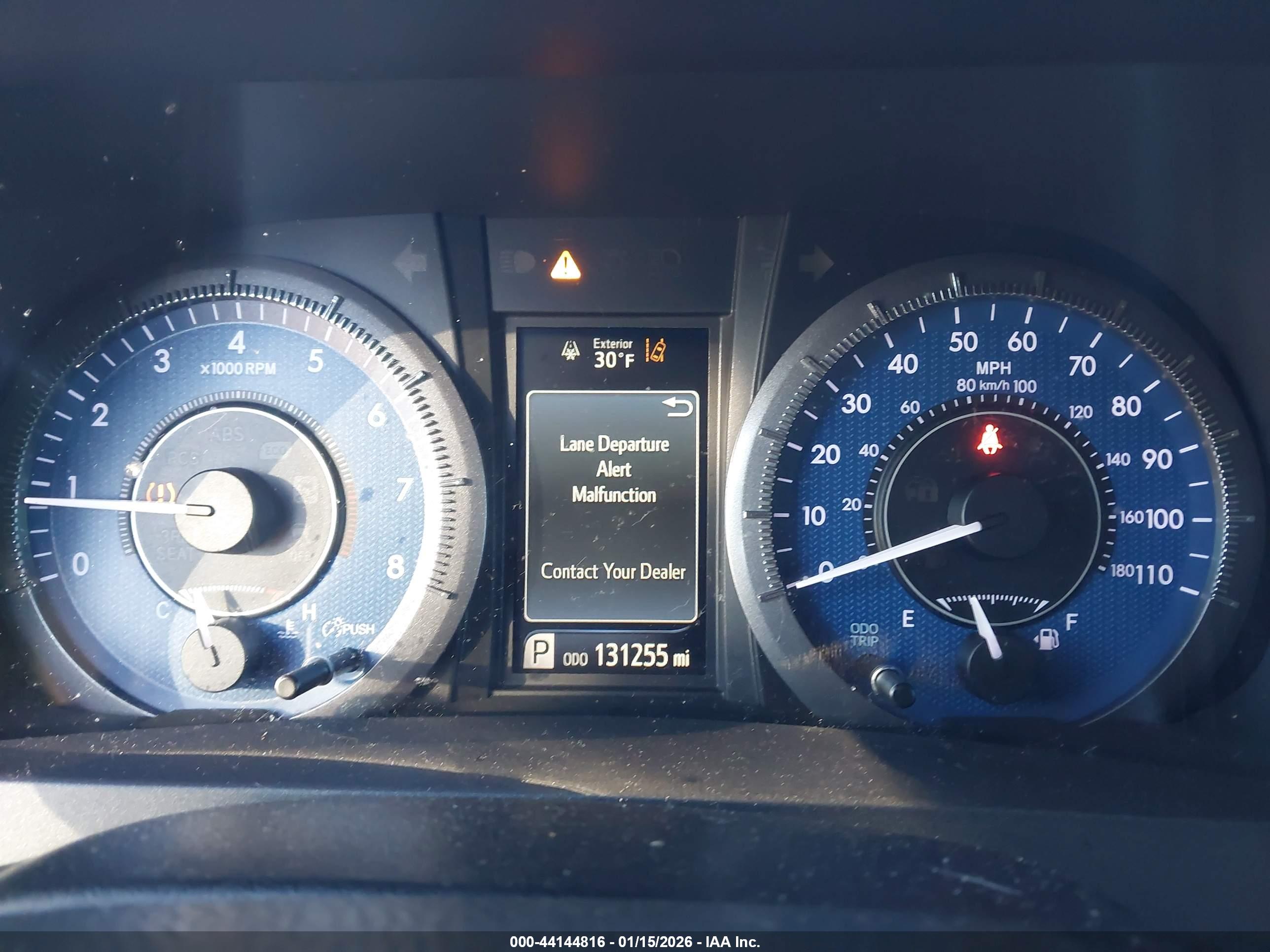 TOYOTA SIENNA image 7