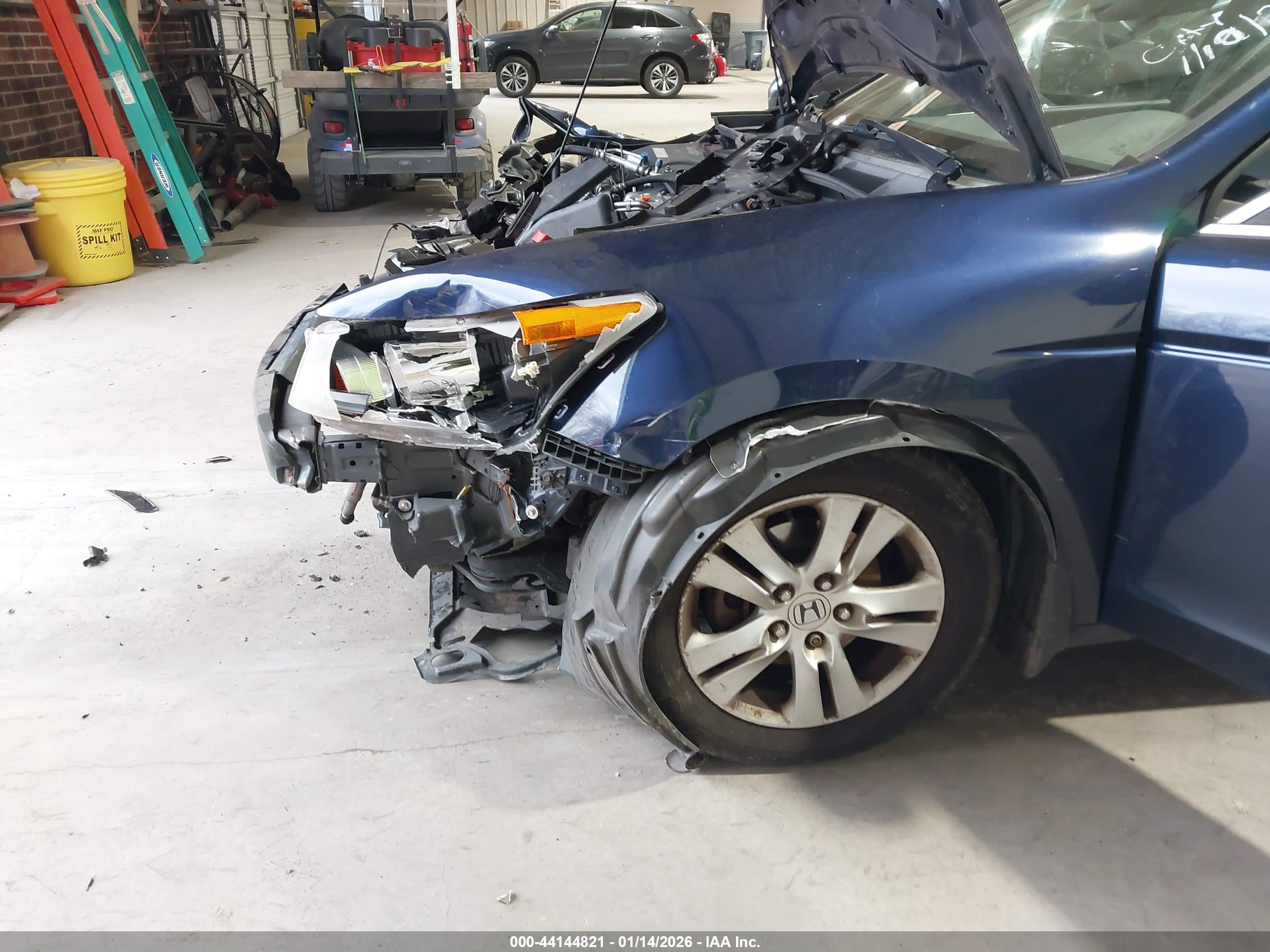 HONDA ACCORD image 6