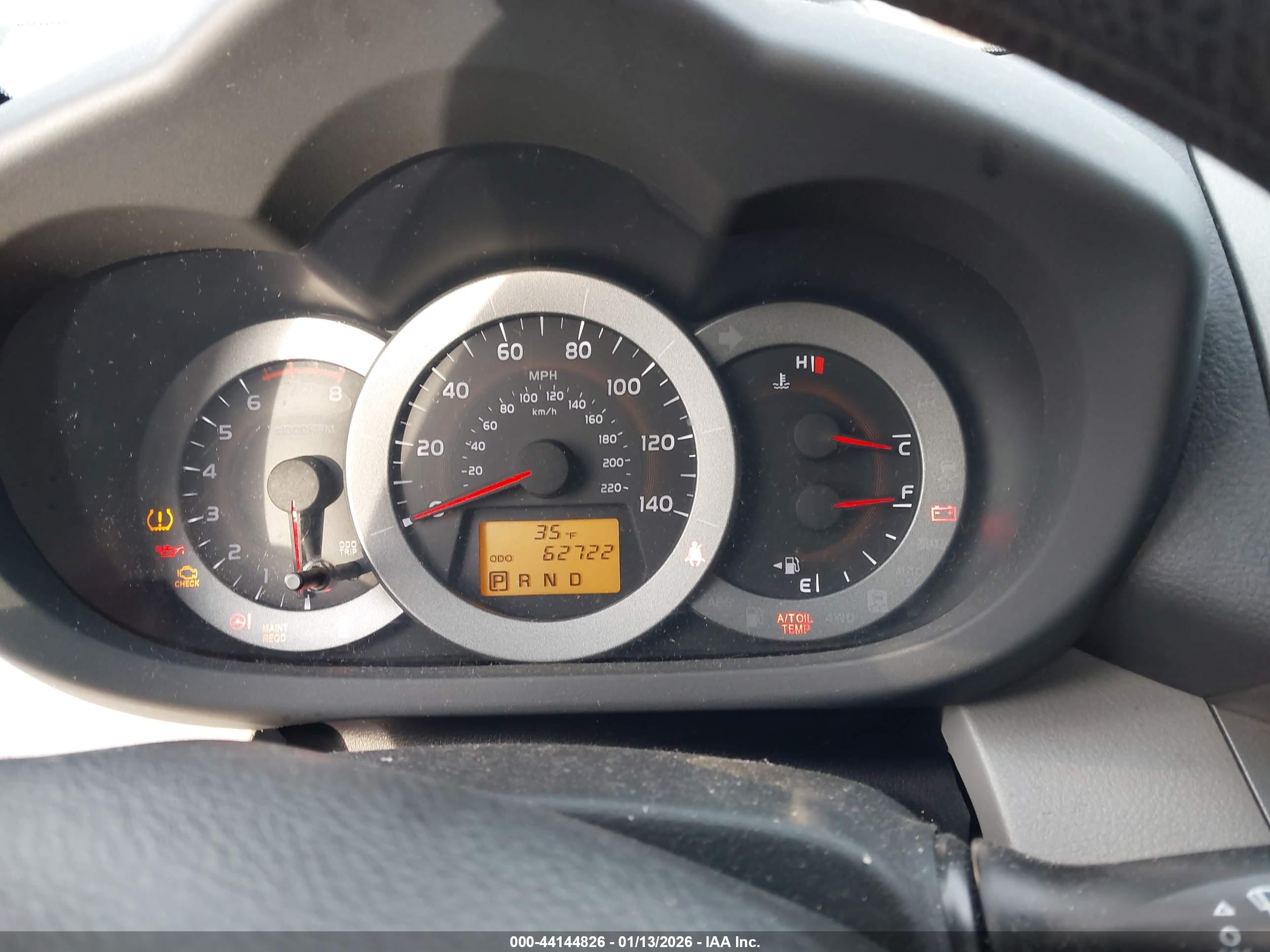 TOYOTA RAV4 image 7