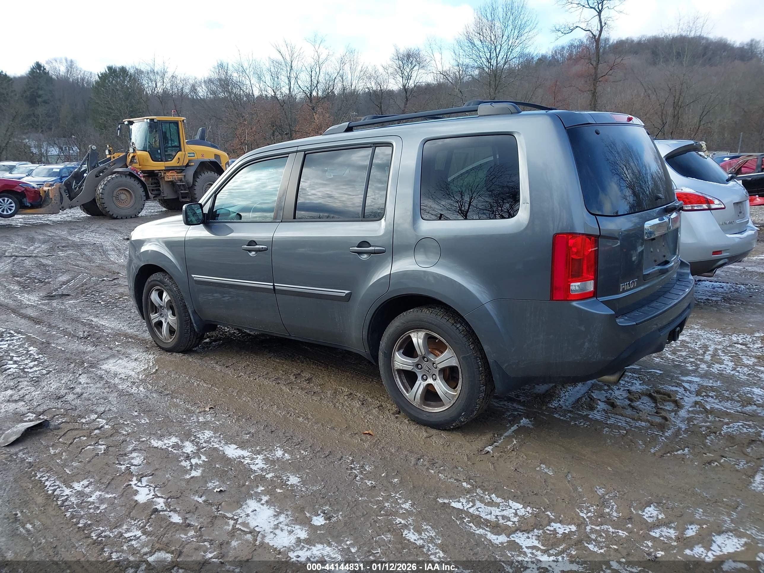 HONDA PILOT image 3